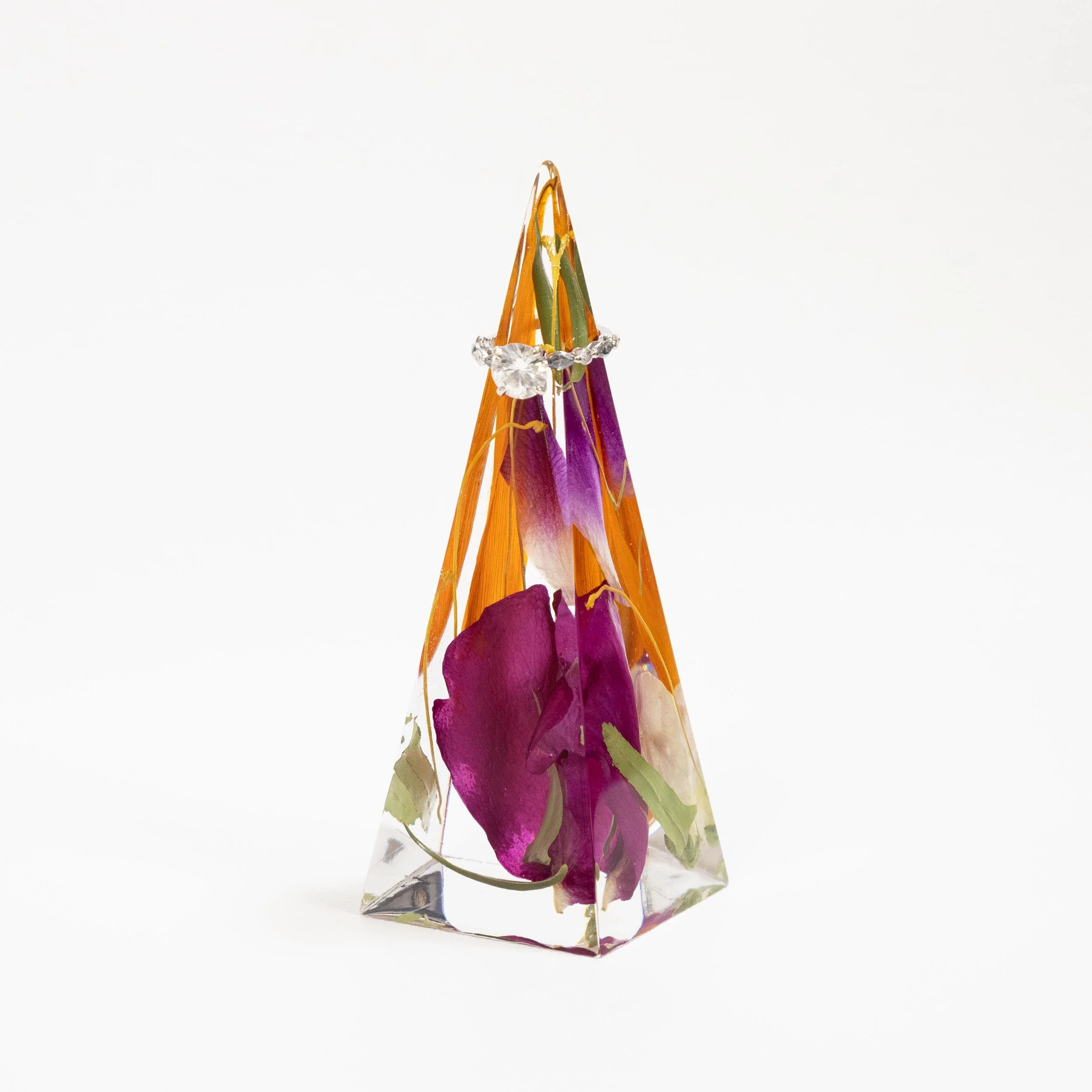 Honeybee For Keeps Wedding Bouquet Floral Resin Artwork Pyramid Ring Holder