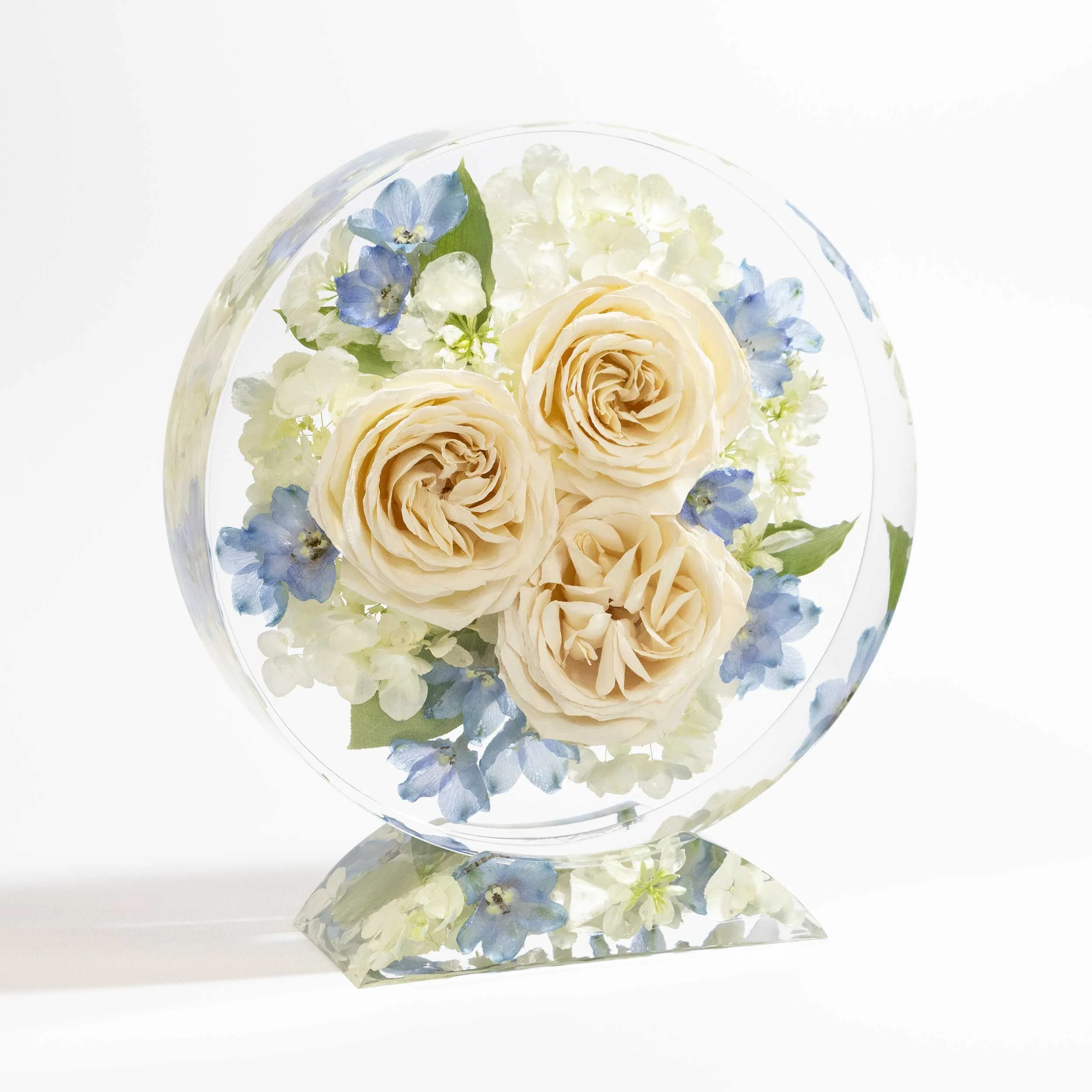 Circle with Removable Base Bouquet Artwork