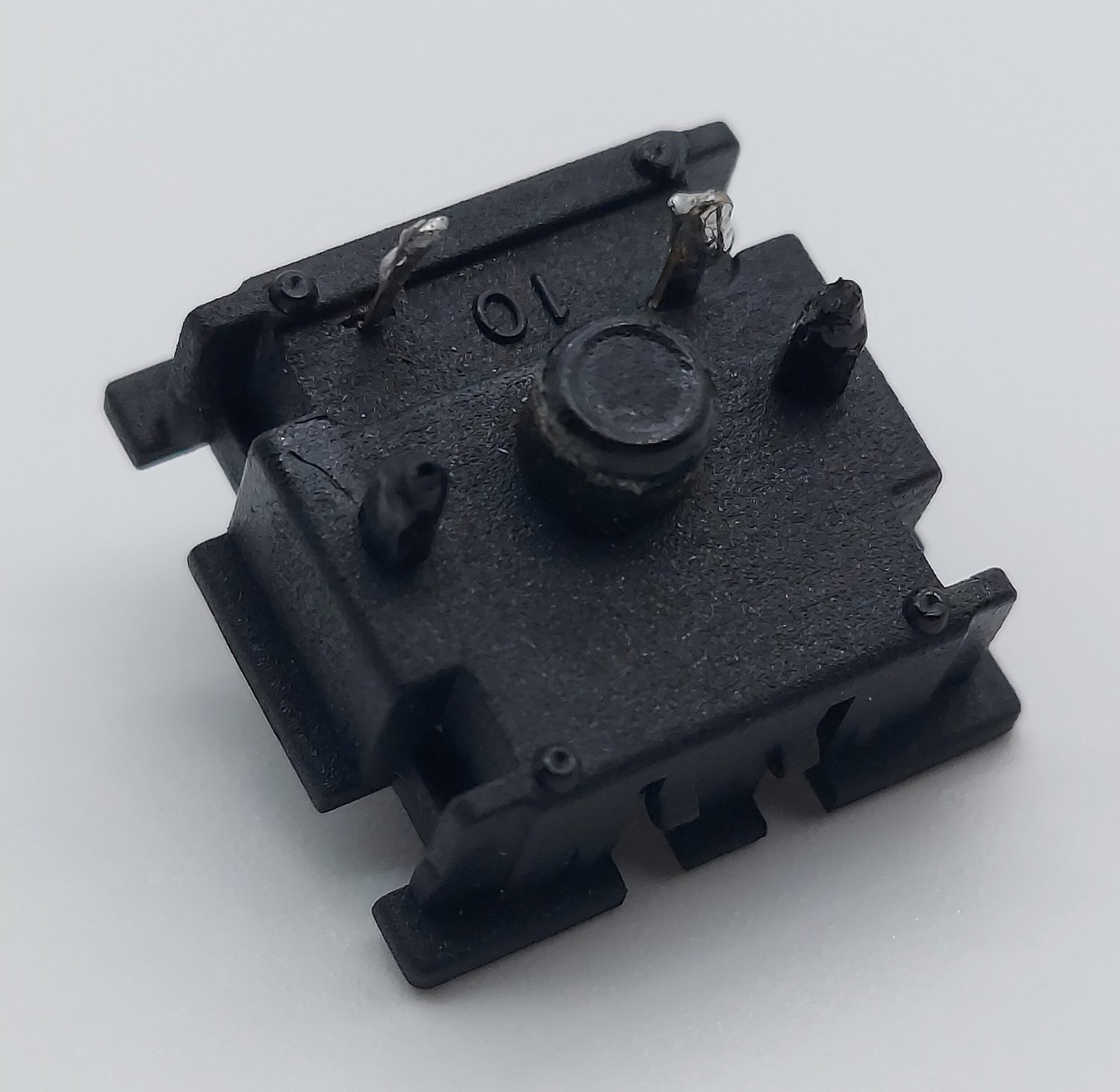 Taiwan Jet Axis Switch Review — ThereminGoat's Switches