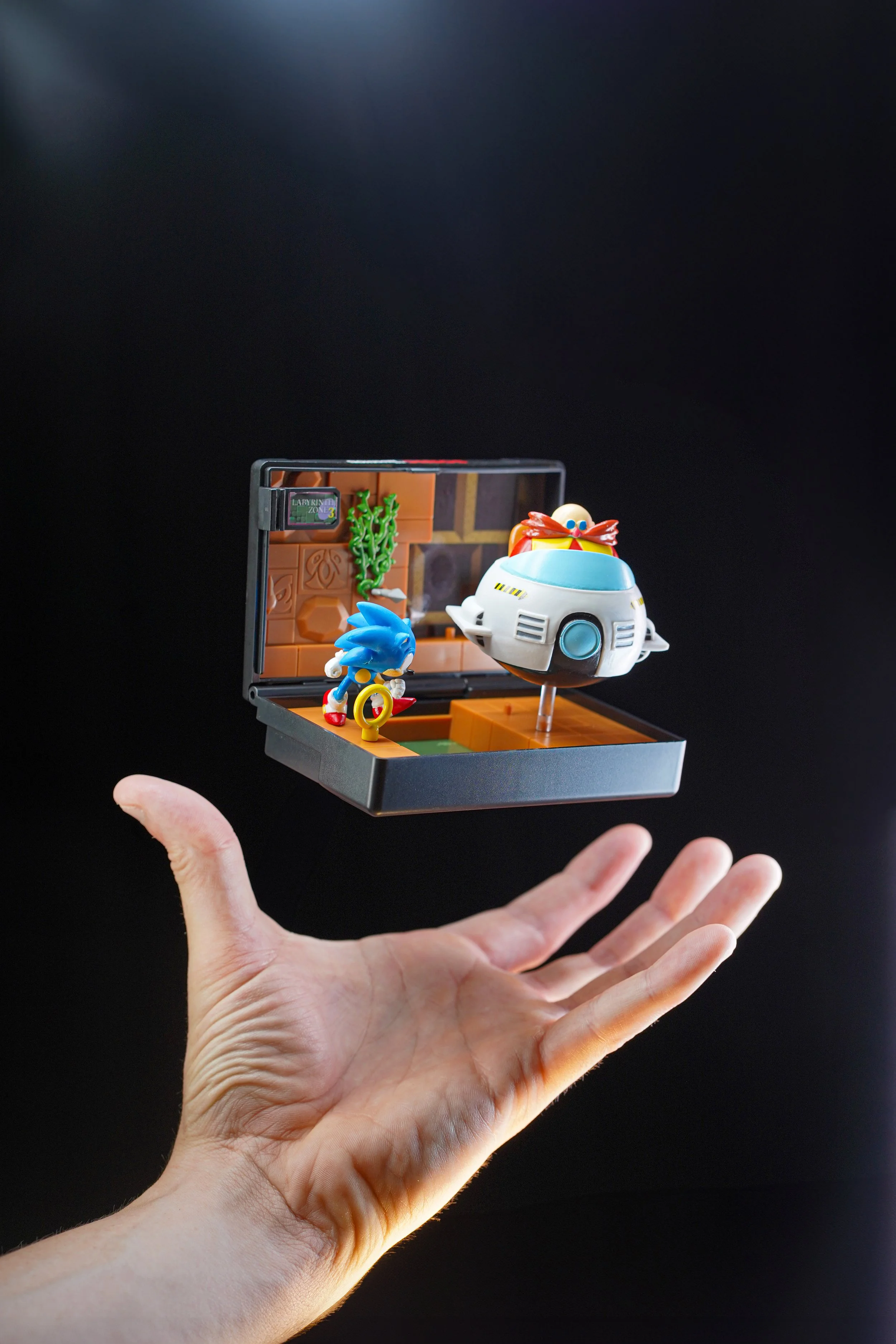 Sonic 1 - 3.jpg