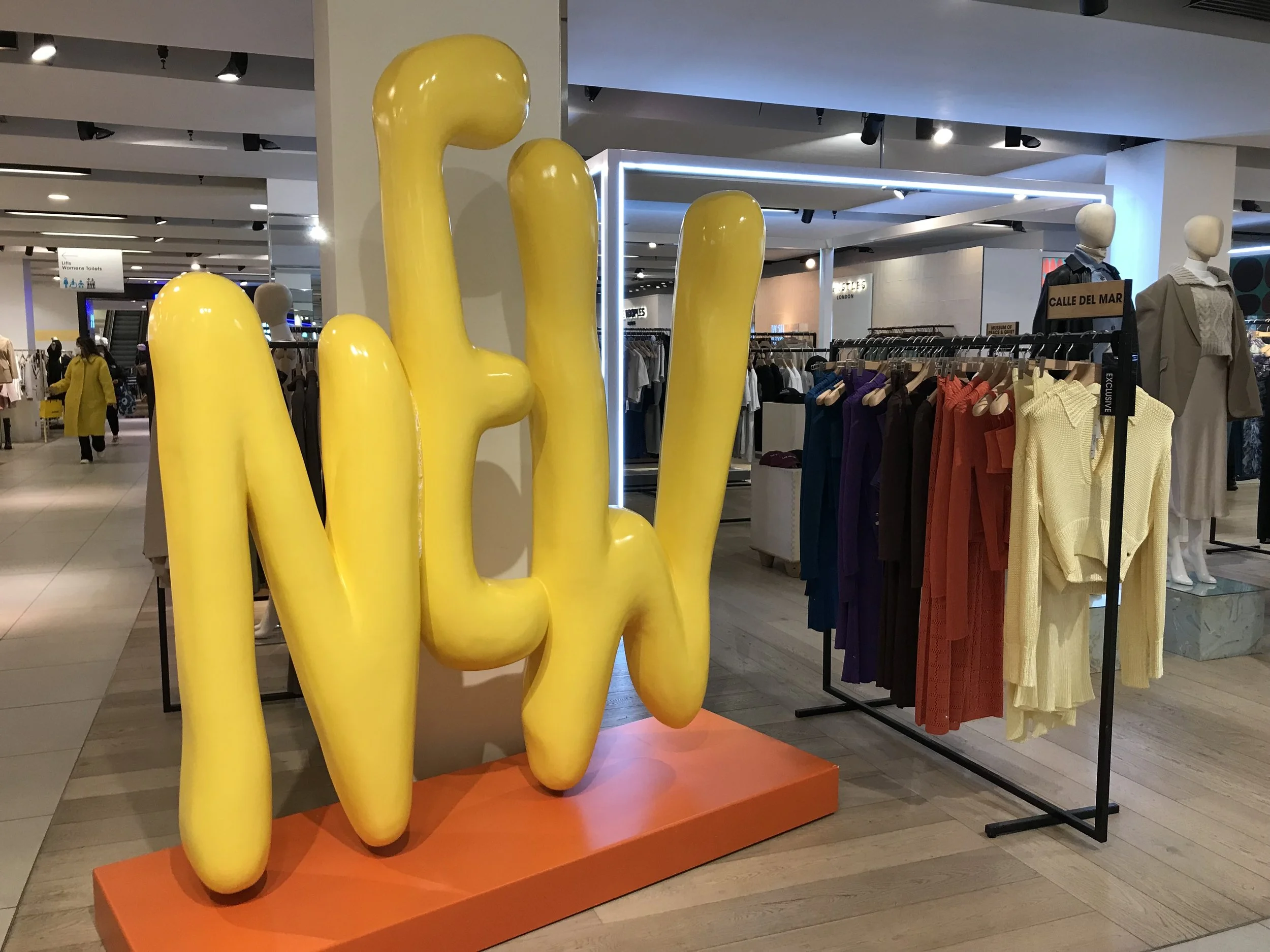 RETAIL EYE – TRENDS IN RETAIL AND POS