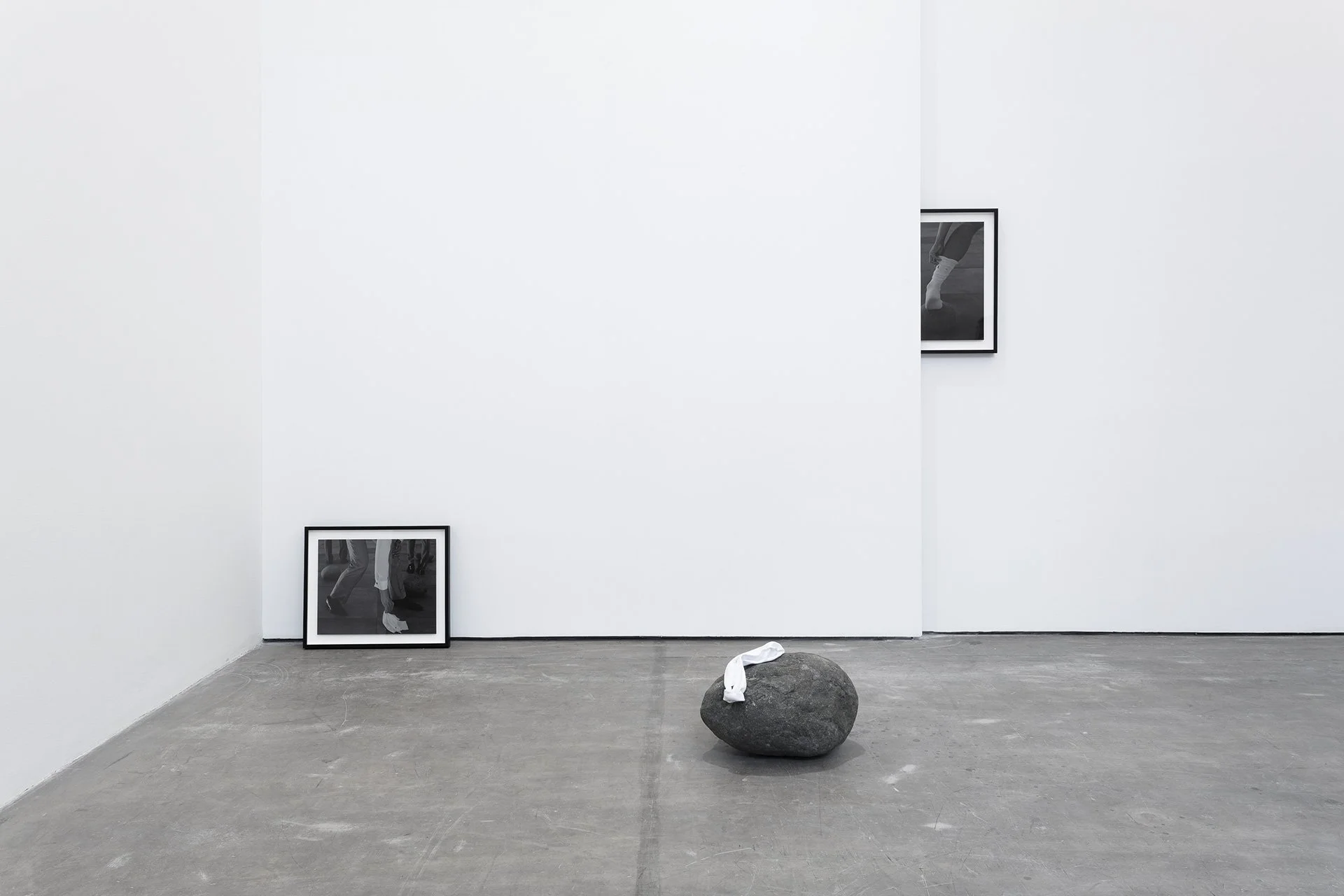 2015-the-story-of-shame-2015-beijing-installation-view-04-web.jpg