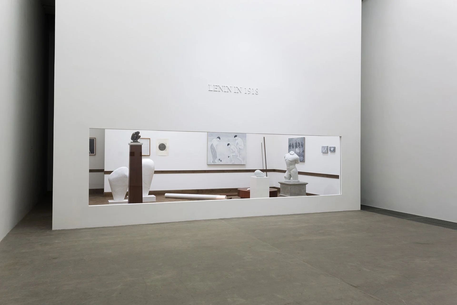 2013-lenin-in-1918-2013-beijing-installation-view-02-web.jpg