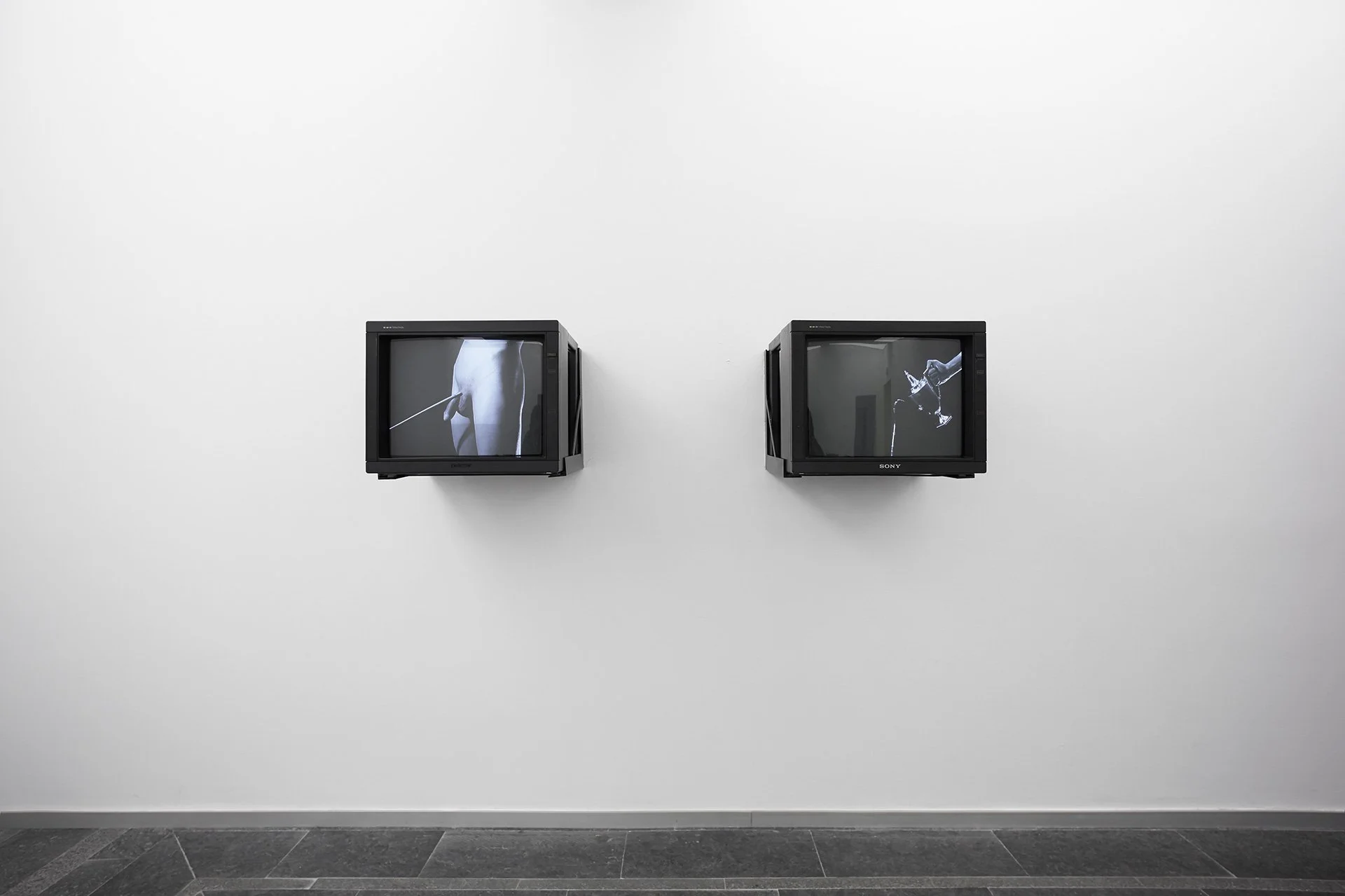 2013-the-sex-comedy-2013-kiev-installation-view-02-01-web.jpg