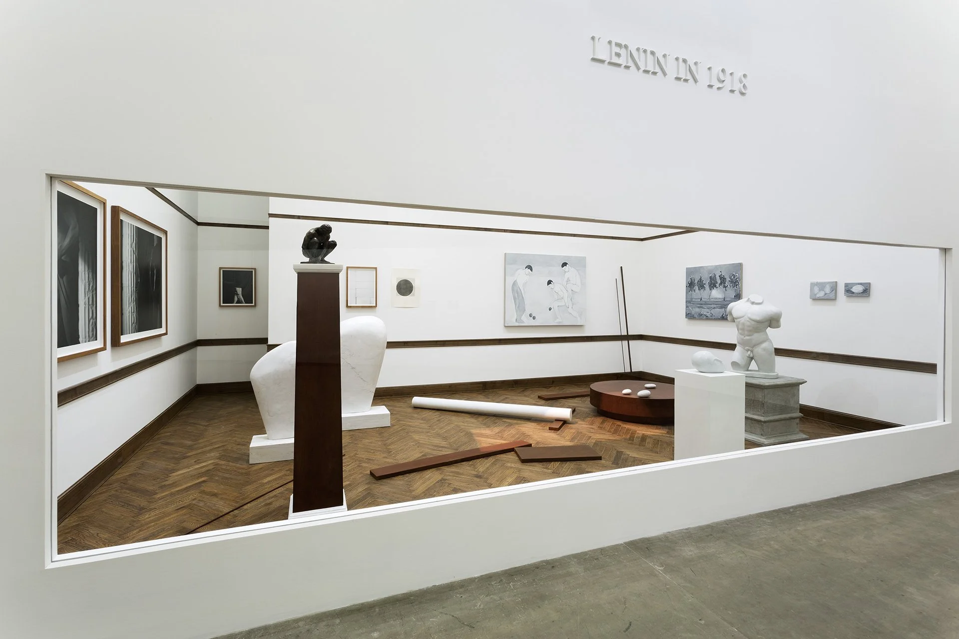 2013-lenin-in-1918-2013-beijing-installation-view-04-web.jpg