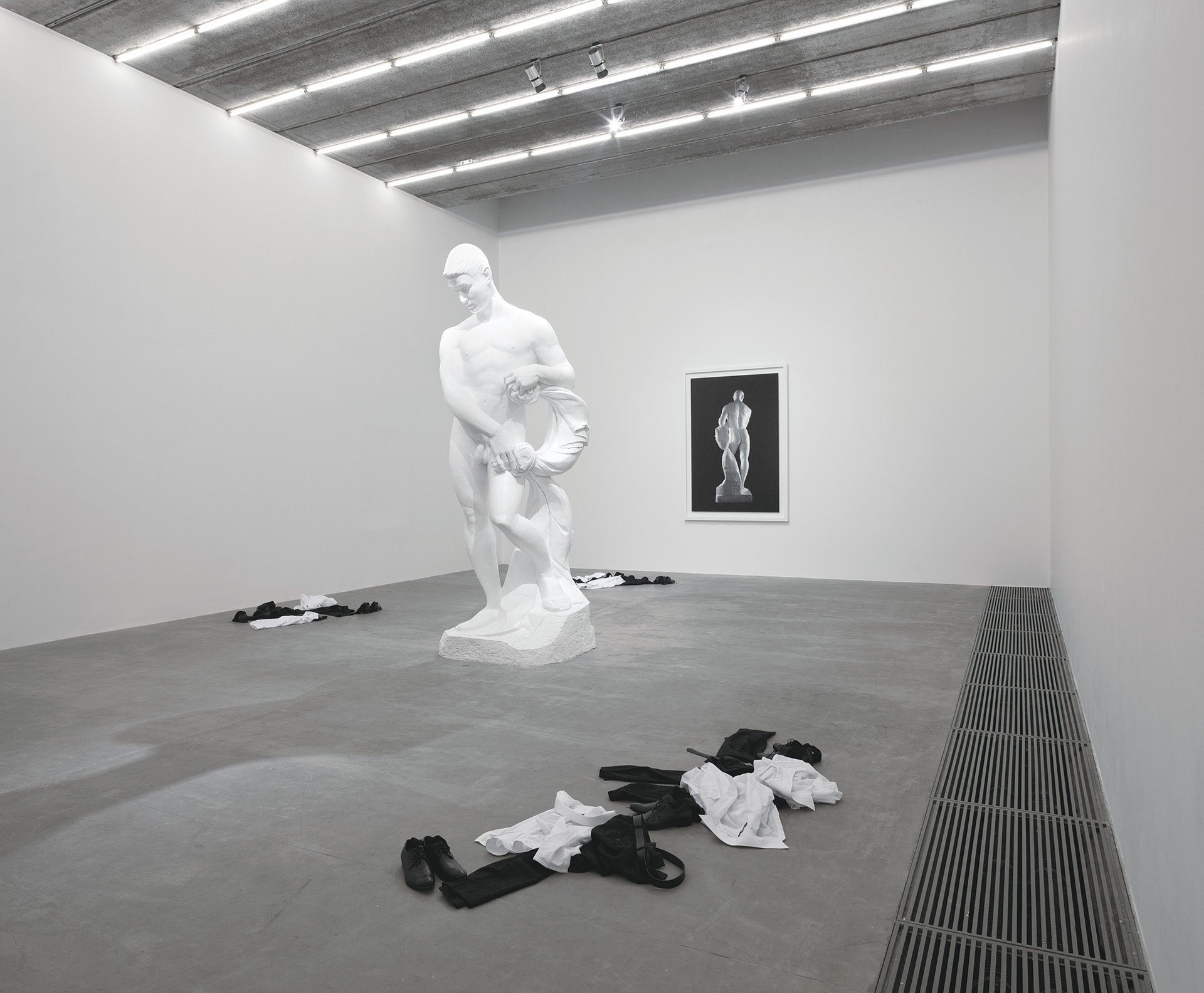 2011-realism-2011-beijing-installation-view-02-web.jpg