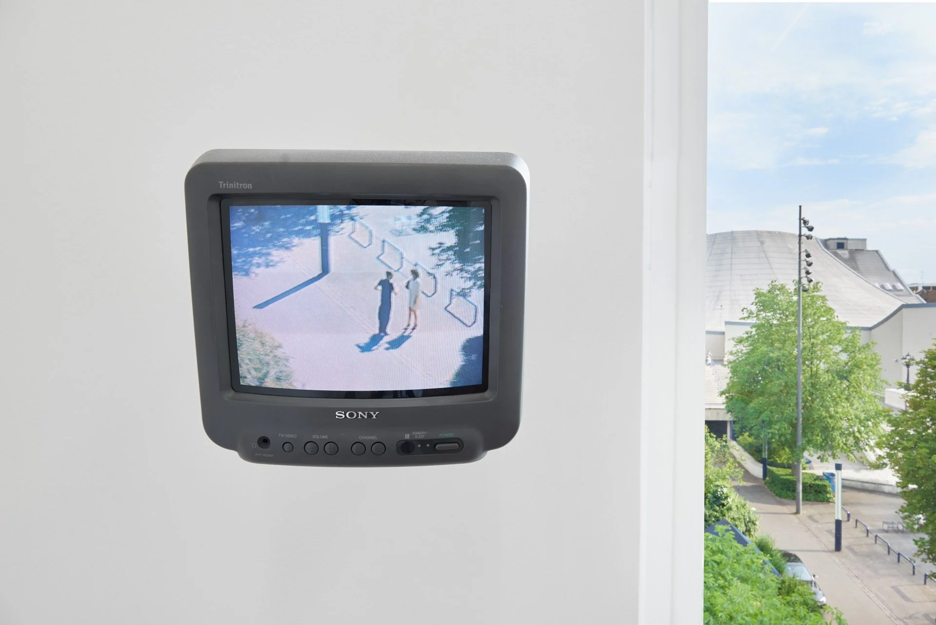 2017_Dangerous Afternoon_2017_Kunsthalle Basel_2_18-web.jpeg