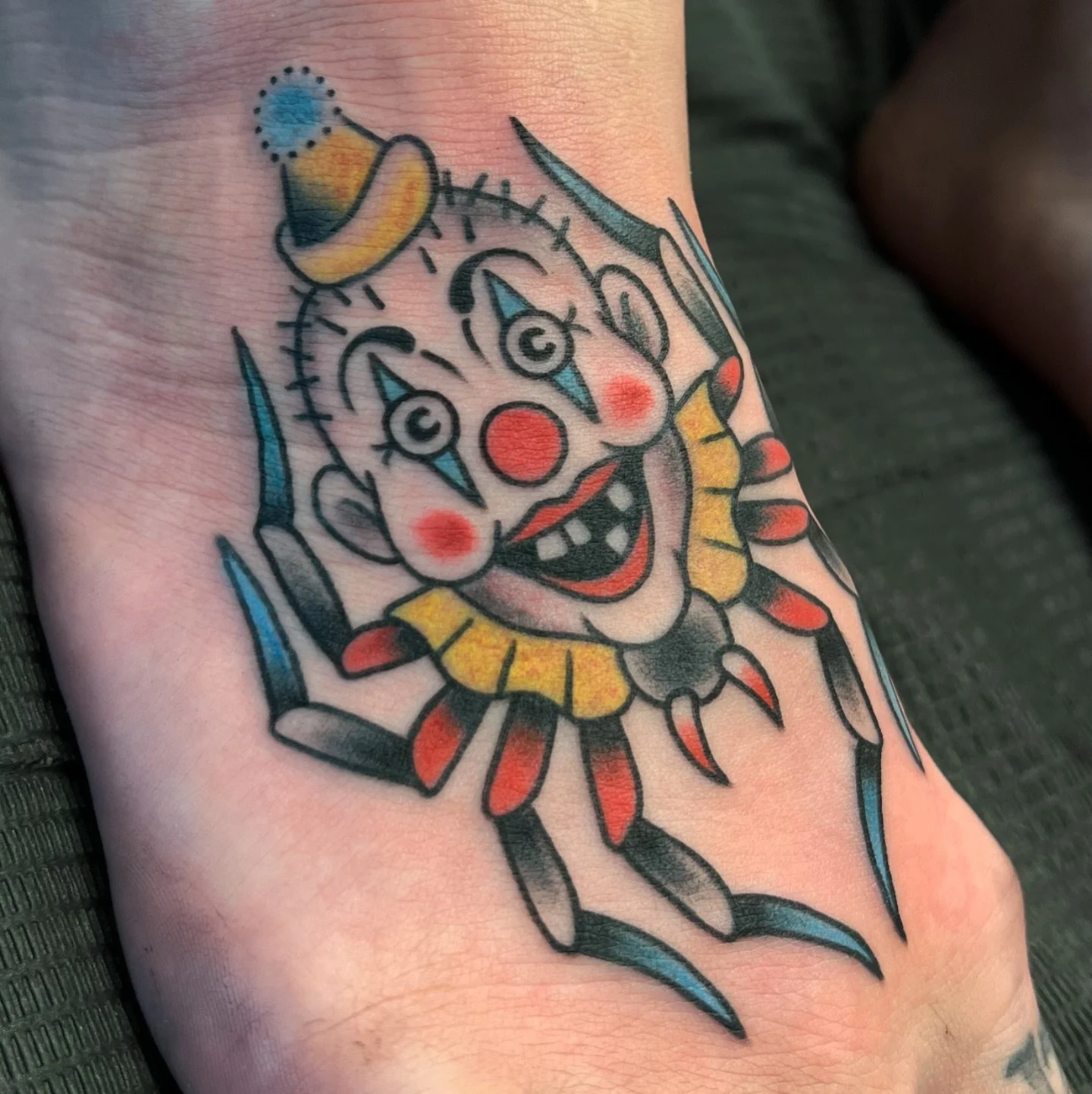 Fun &amp; freaky set of foot tattoos for @vileghost.tattoos !! 🖤