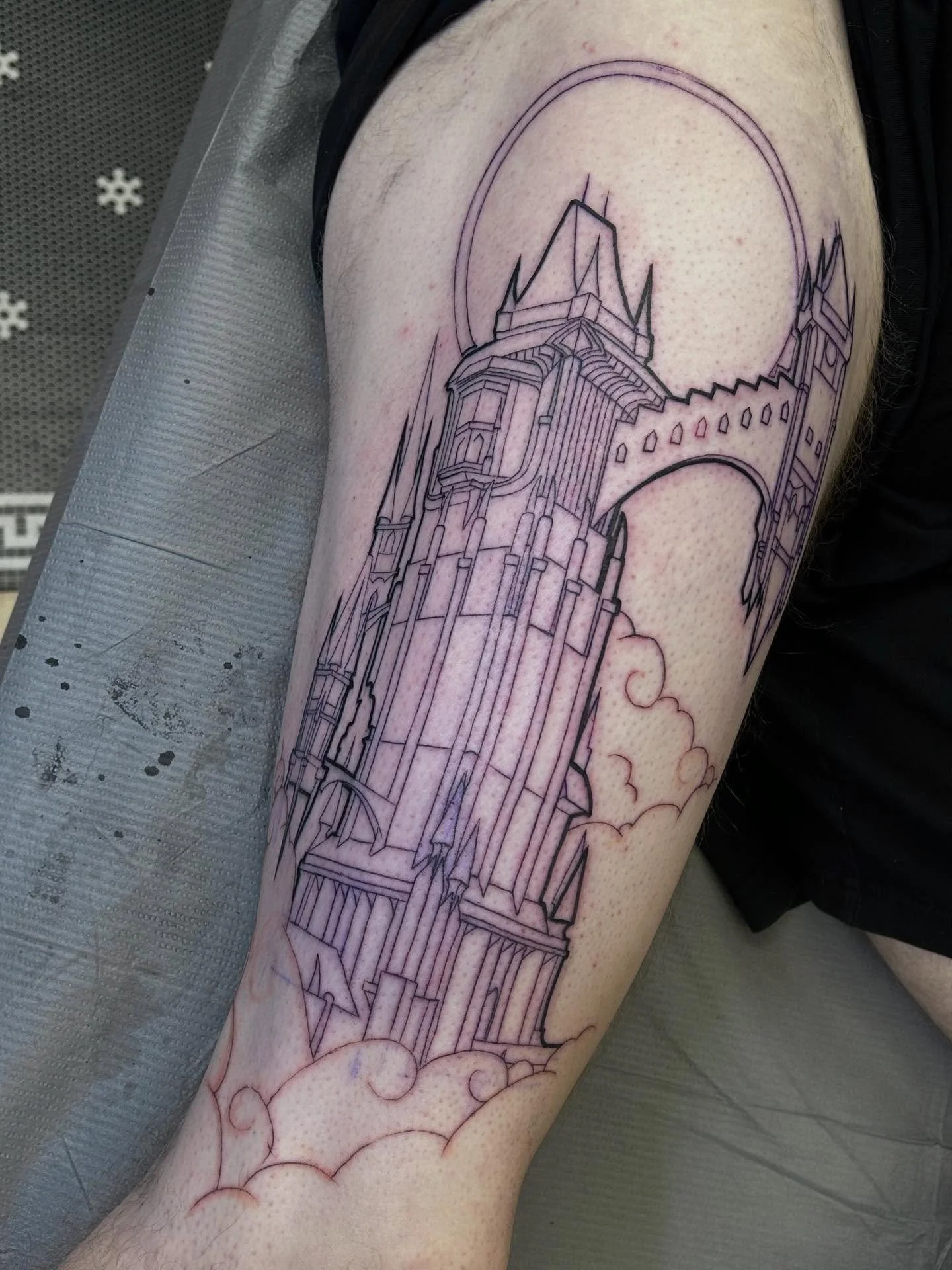 Started some really cool large scale projects recently! 🖤 made at @springfevertattoo