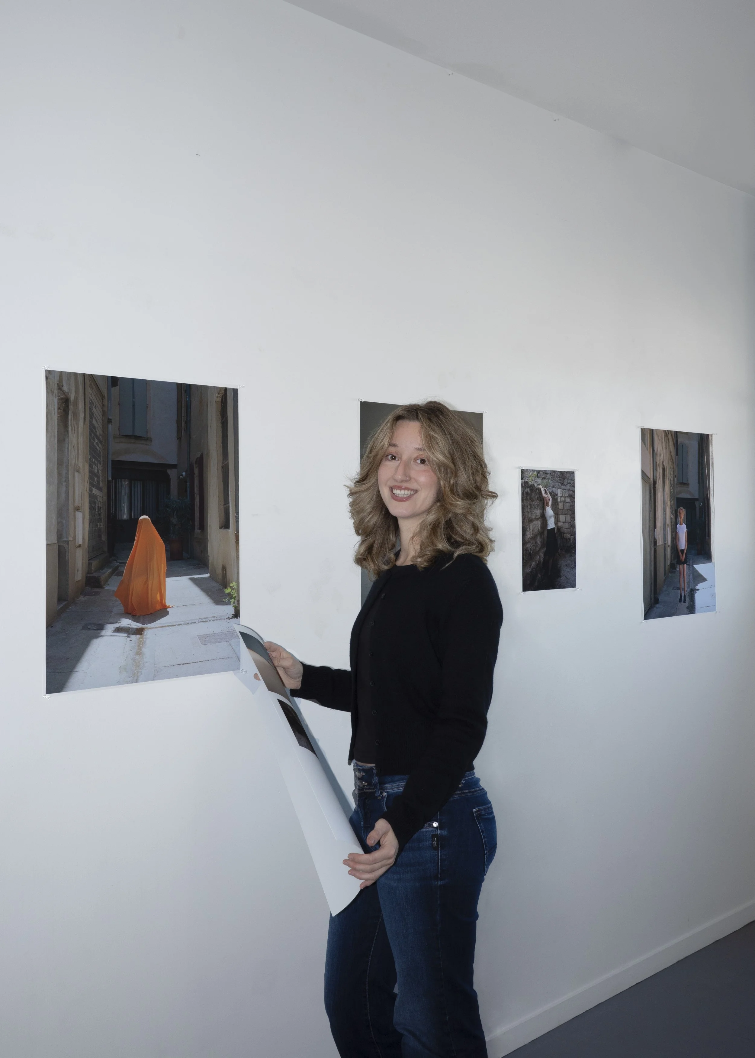 Claudia Griffin Studio Portrait 02.jpg