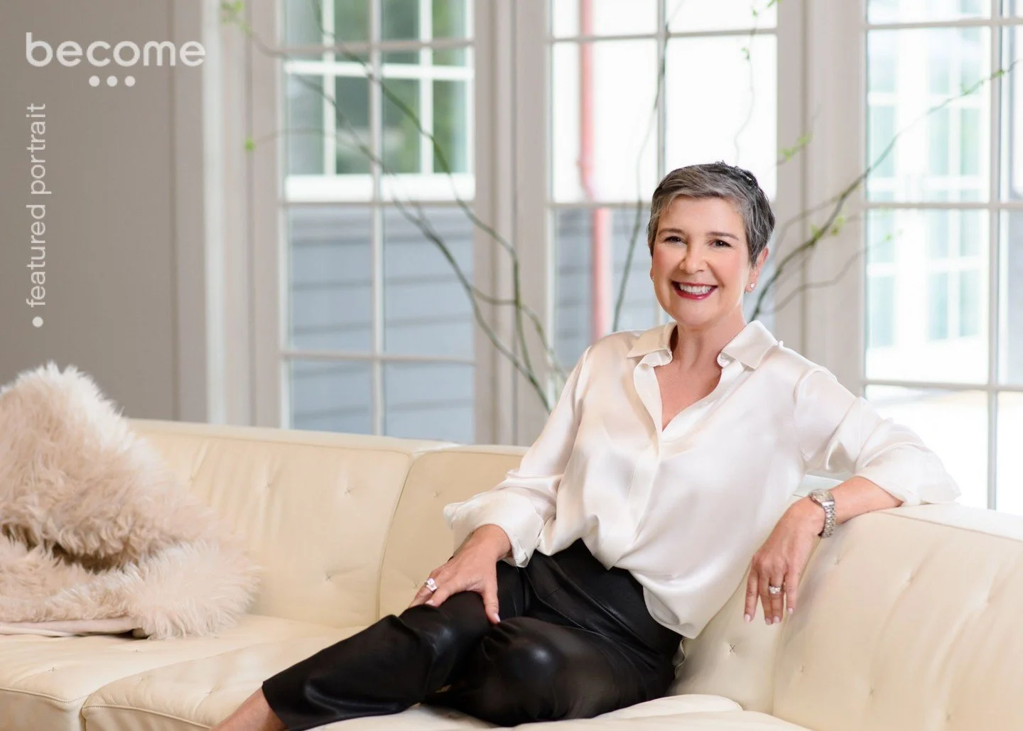 This 📸 portrait of Simona, @pebble_beach_real_estate isn&rsquo;t just beautiful&mdash;it&rsquo;s working for her. She landed a major client who chose her because of her photo. 

That&rsquo;s the power 🔋 of showing up with confidence, style, and aut