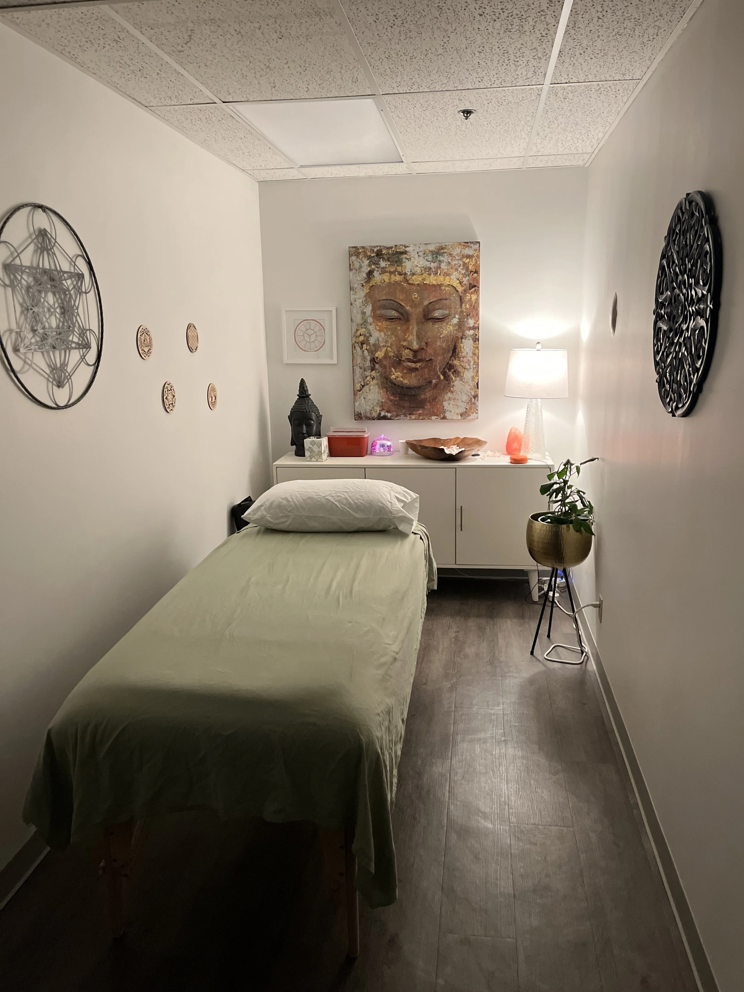 Unlocking Wellness: Form Chiropractic at the Crossroads of Kansas City