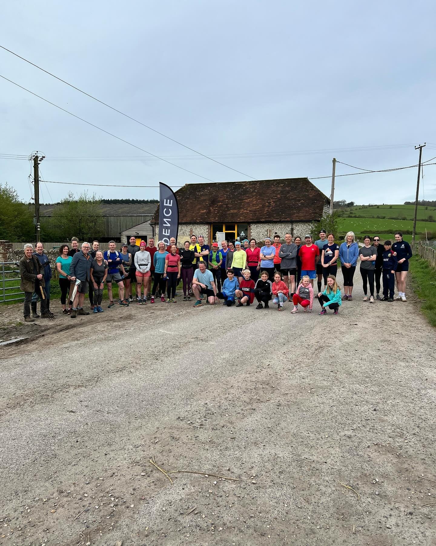 @midhurst.milers recce for the #cocking10k. Great turnout! Adult 10k and Junior 3k Sunday 5th May www.midhurstmilers.org  #midhurst #chichester #petersfield #trailrunning #trail