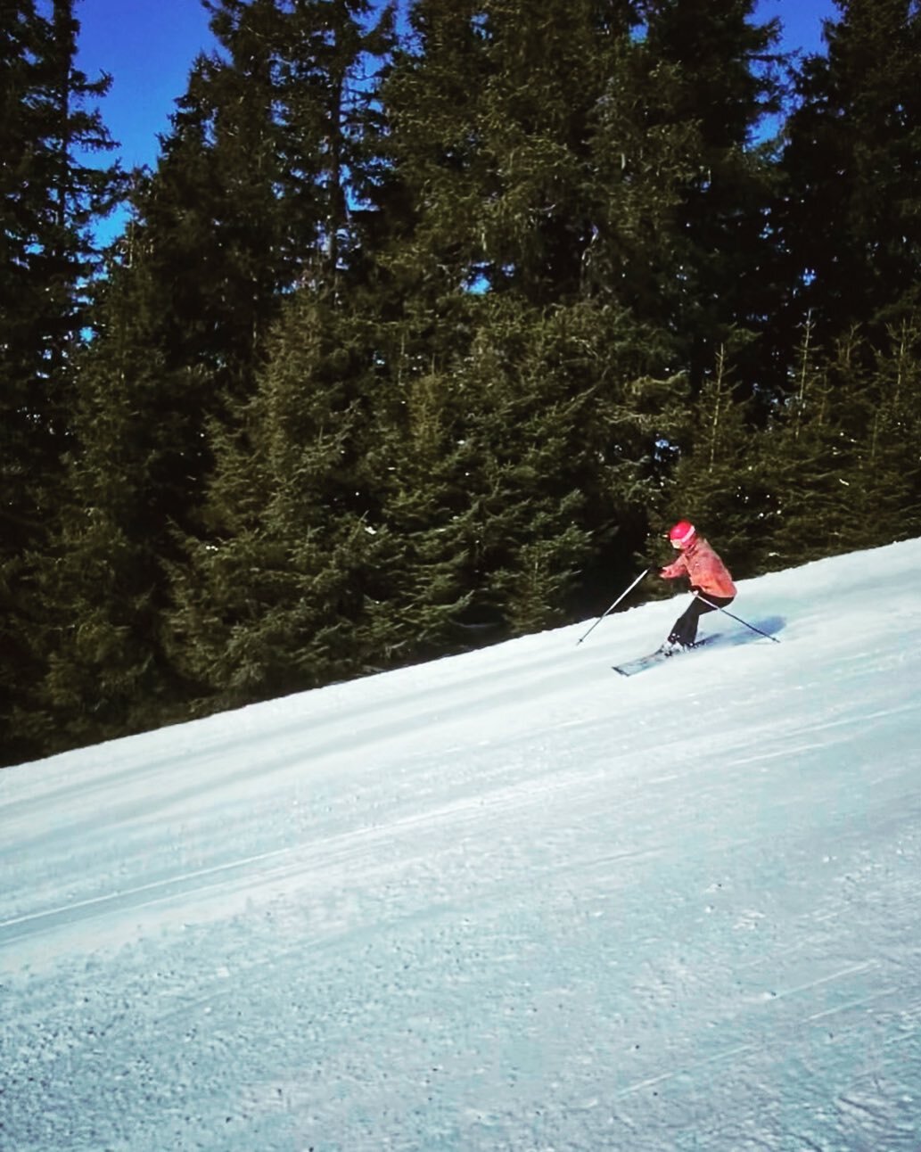 Wat een fantastische week heb ik achter de rug&hellip; na vorig Coronajaar overgeslagen te hebben, mochten we eindelijk weer richting de sneeuw. En het lijkt misschien wat ongepast, maar in deze onzekere tijden mag het leven ook gevierd worden, toch?