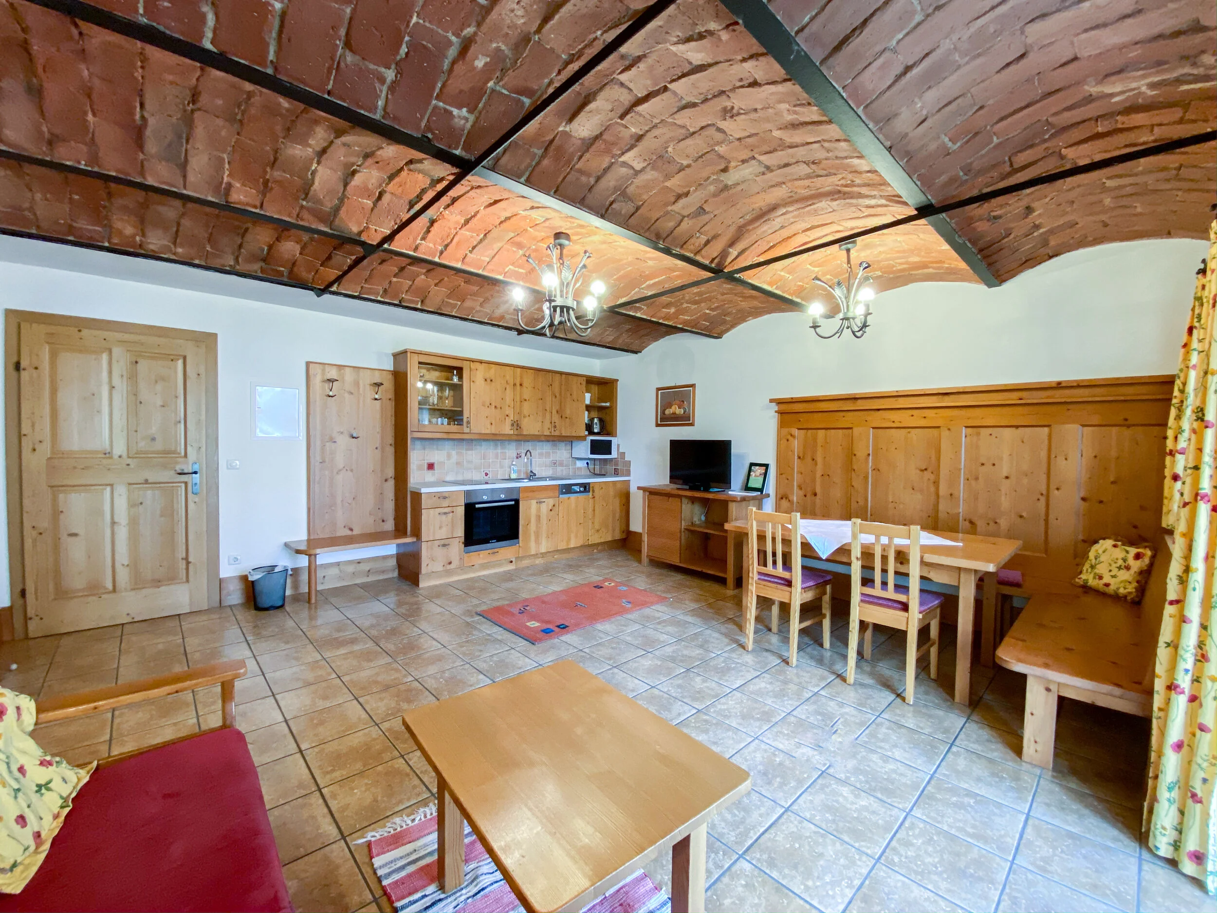 s'Gwölb — Kürbishof und Ferienhäuser im Weingarten Familie Gartner