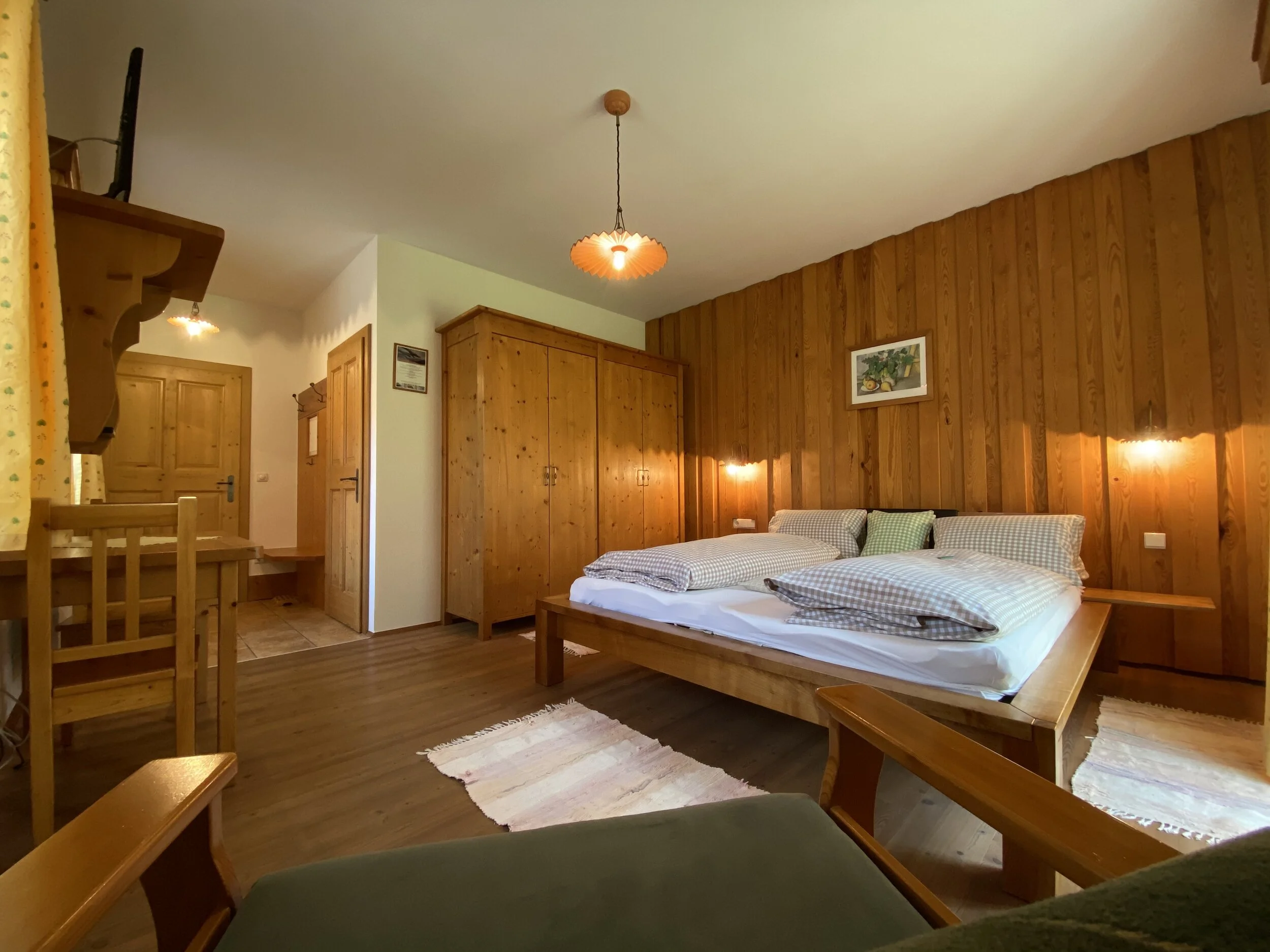 Sterzstubn_Doppelbett.jpg