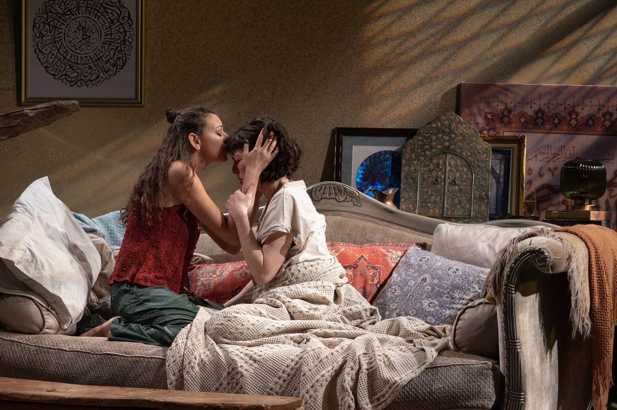  Dina Soltan and Katie Kleiger in Mona Mansour’s  UNSEEN . Photo by Chris Banks.&nbsp; 