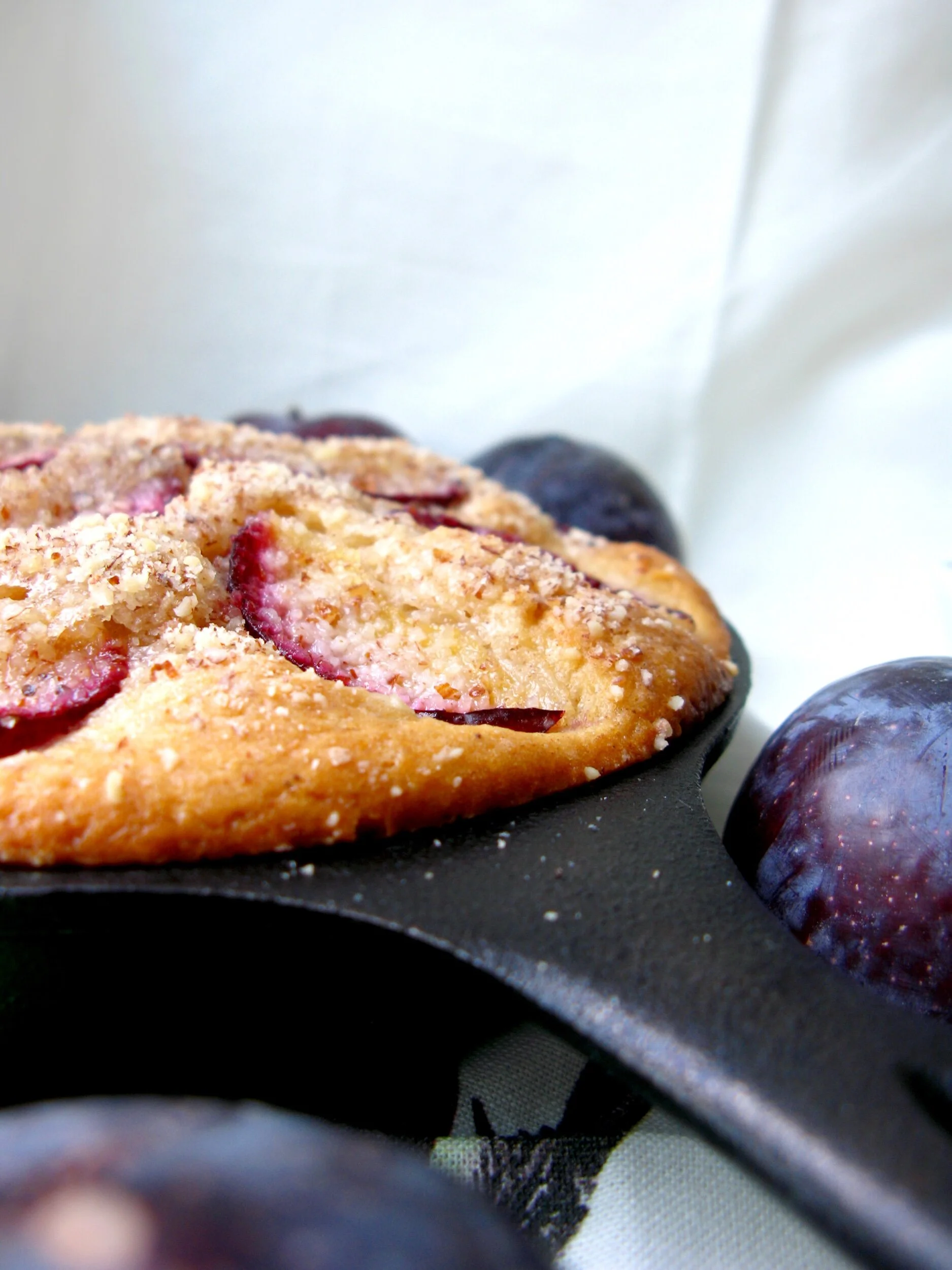 ROASTED PLUM SKILLET CAKE