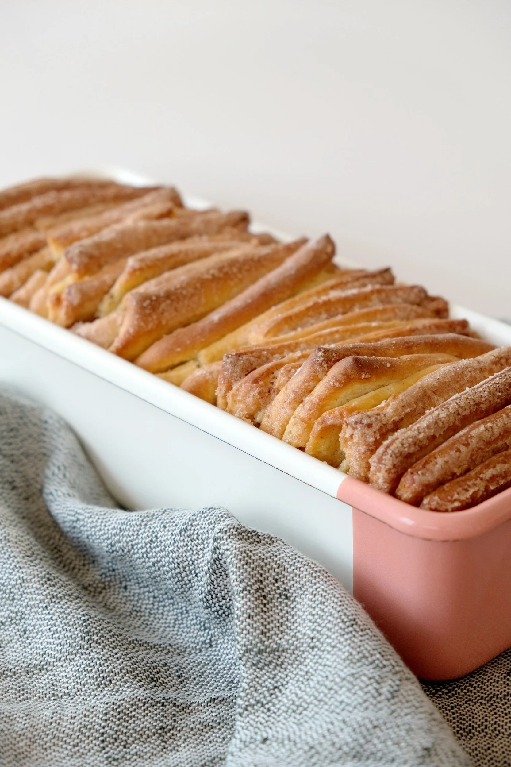 CINNAMON MONKEY BREAD