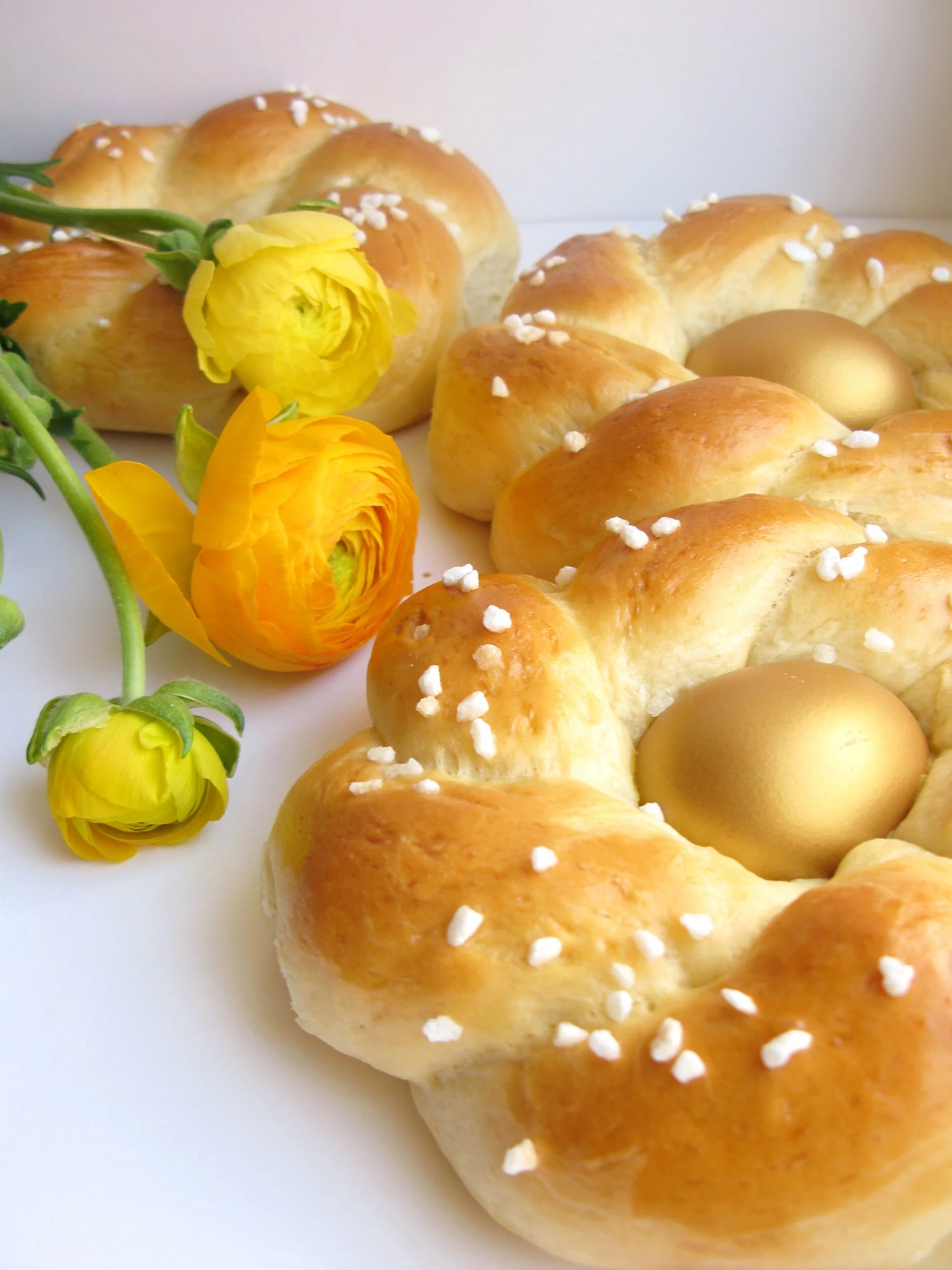 ITALIAN EASTER BREAD