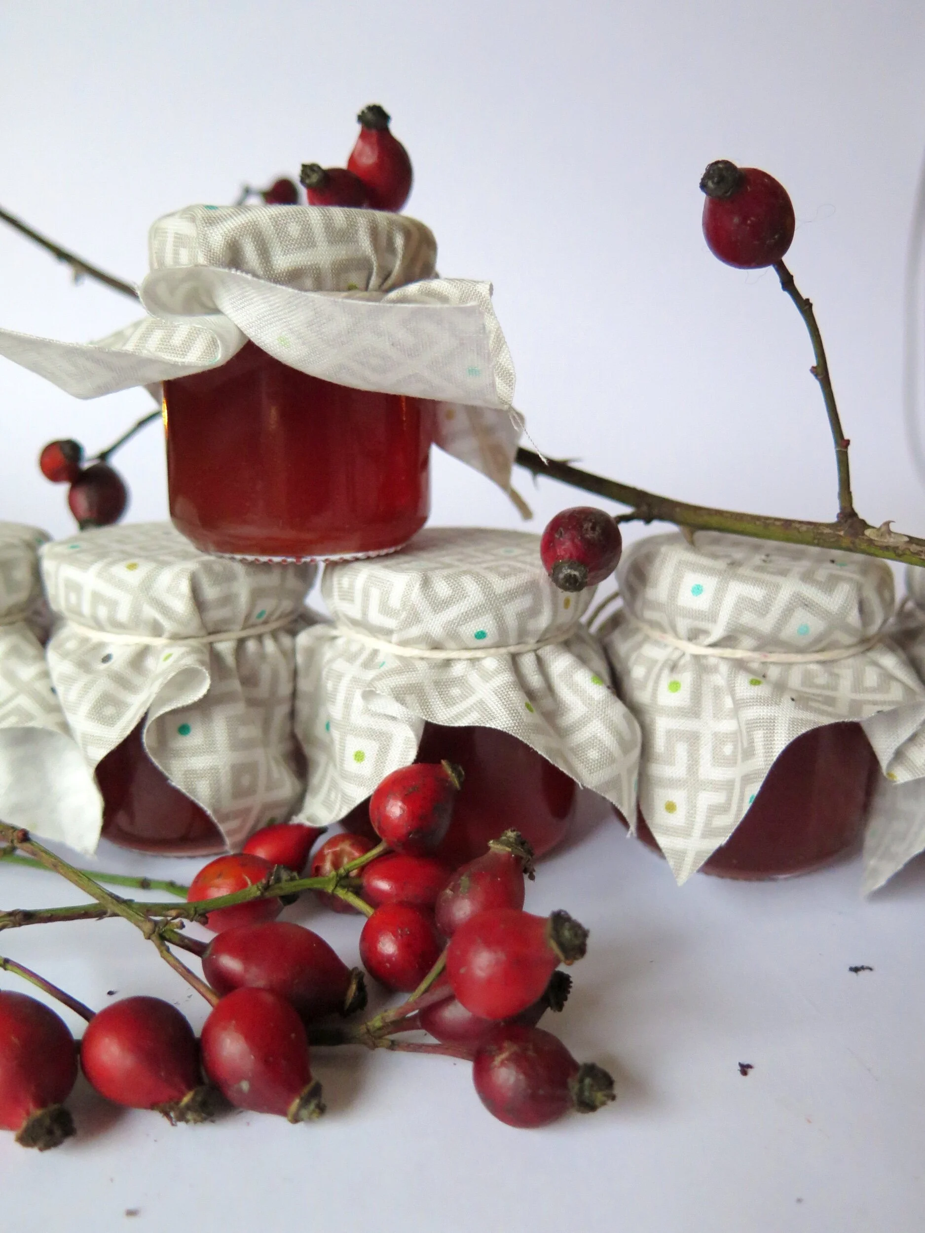 HOUNDS ROSE HIP JELLY