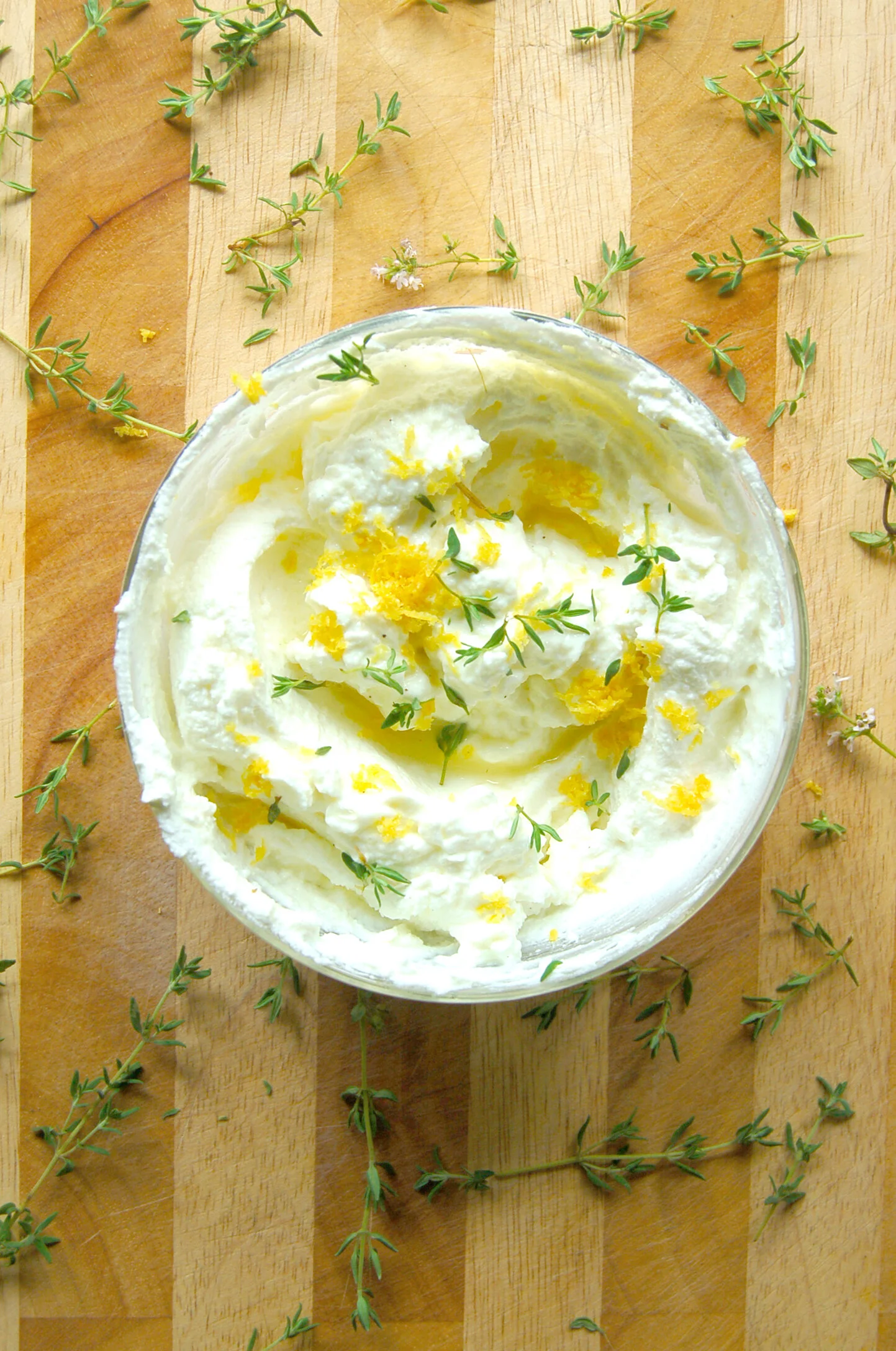 LEMON THYME QUARK DIP