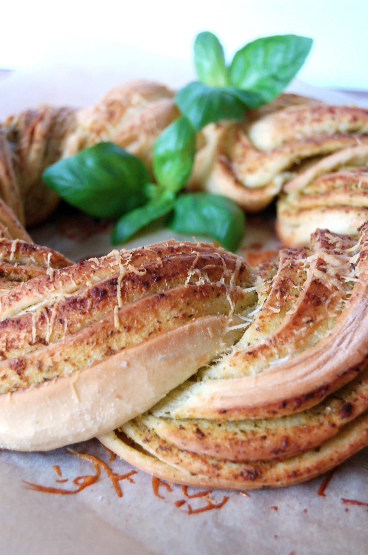BRAIDED PESTO BREAD