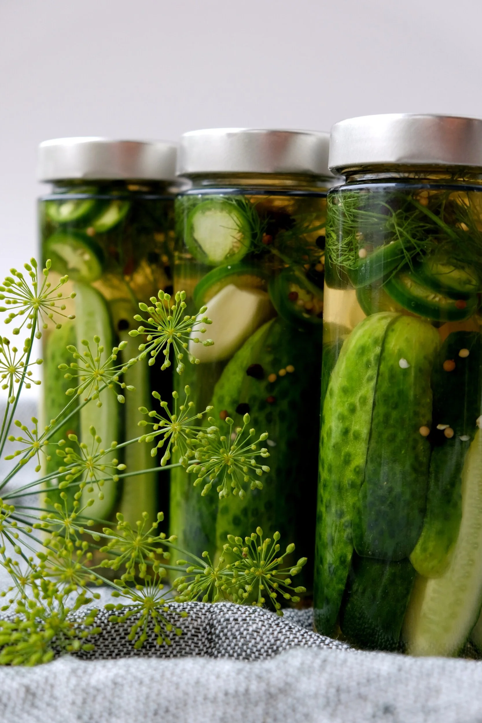 JALAPEÑO DILL PICKLES