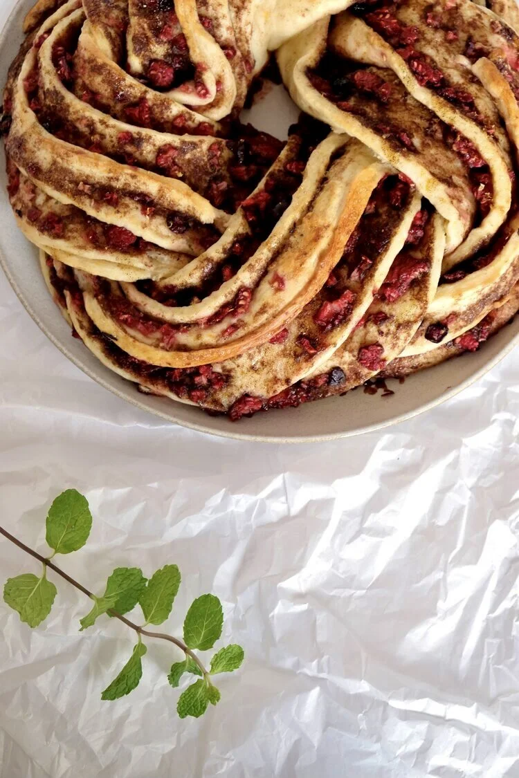 BERRY CINNAMON SWIRL