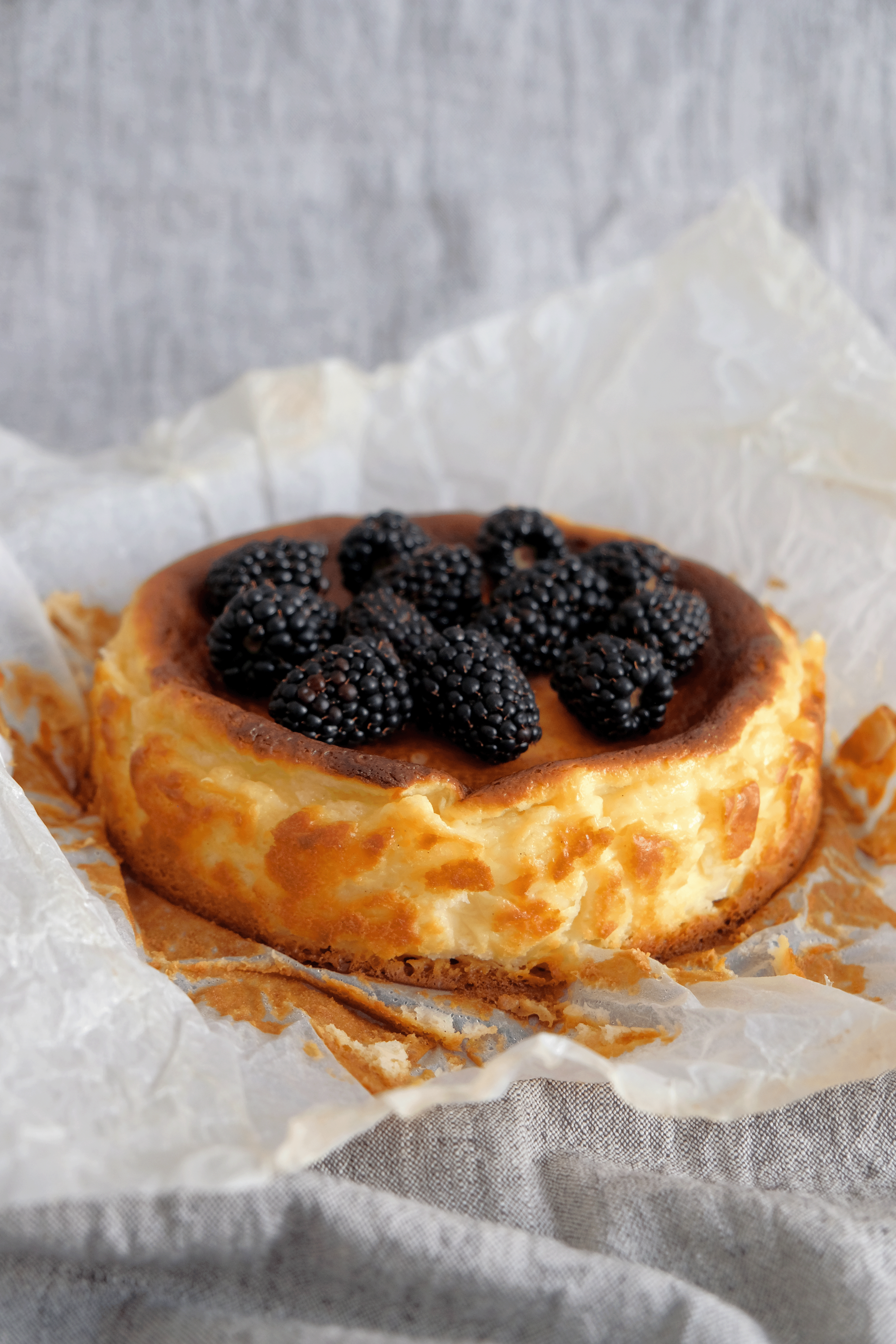BASQUE BURNT CHEESCAKE