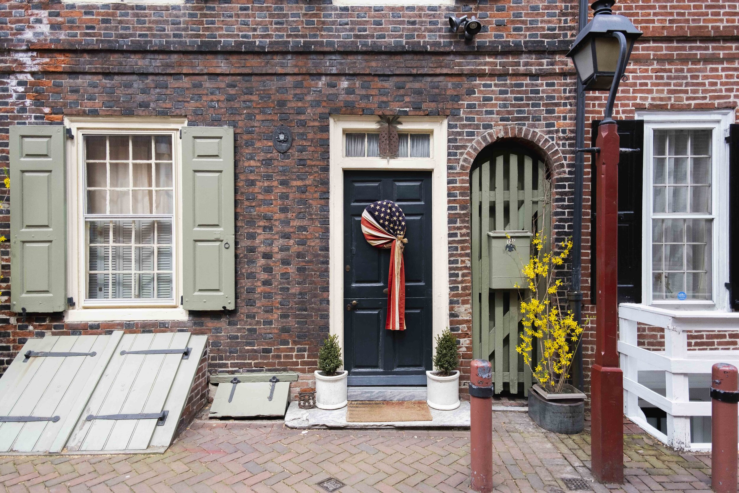 2019_4.7_ELFRATHS ALLEY_PHILLY CHECKLIST_5.jpg