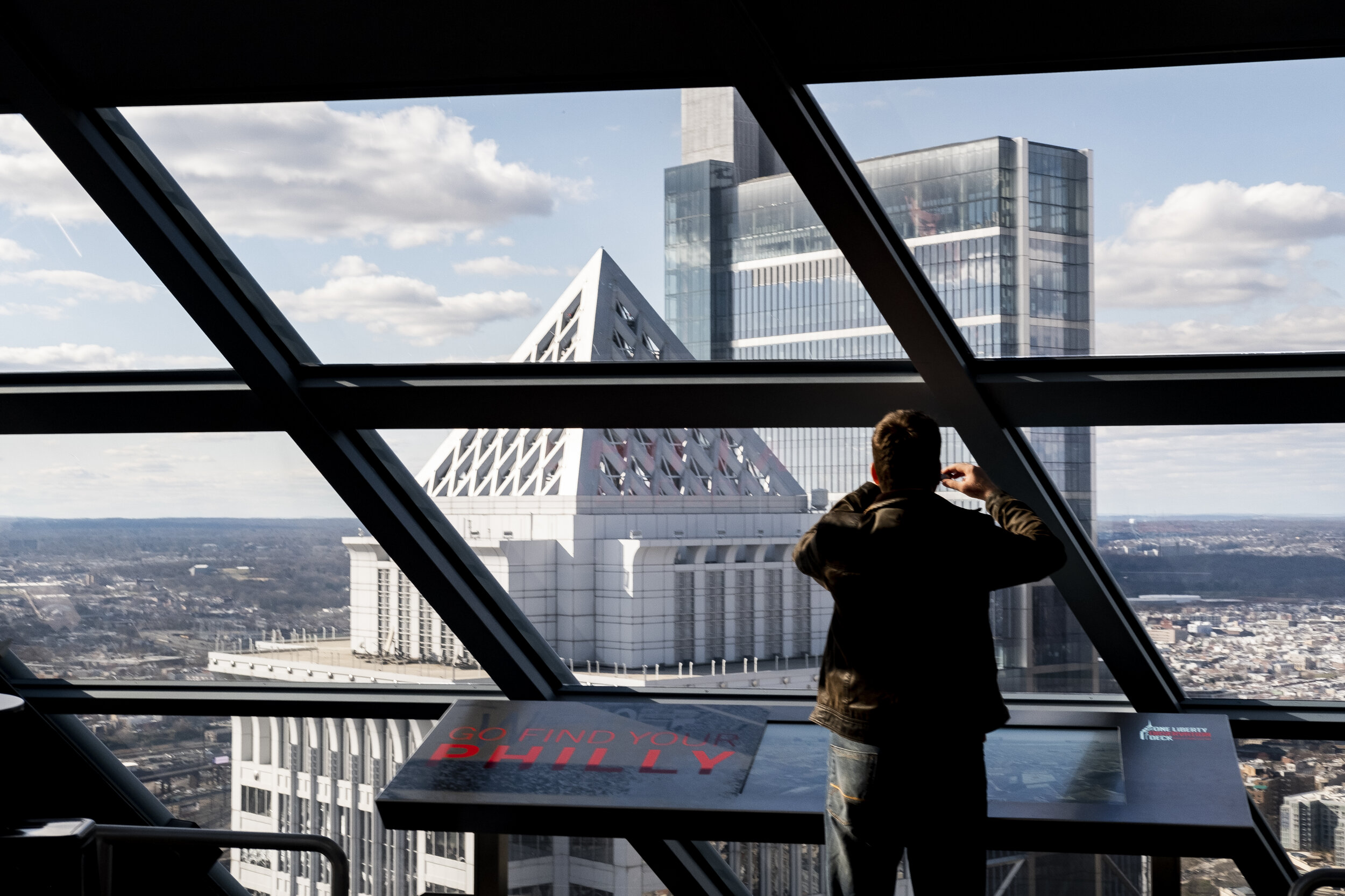 2019_3.31_ONE LIBERTY OBSERVATION DECK_PHILLY CHECKLIST_14.jpg