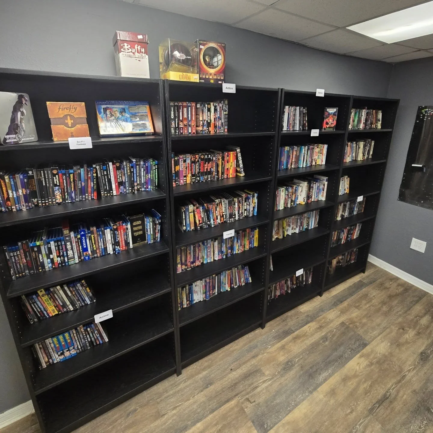 More and more #dvd #vhs #bluray are pouring in! #lakelandflorida