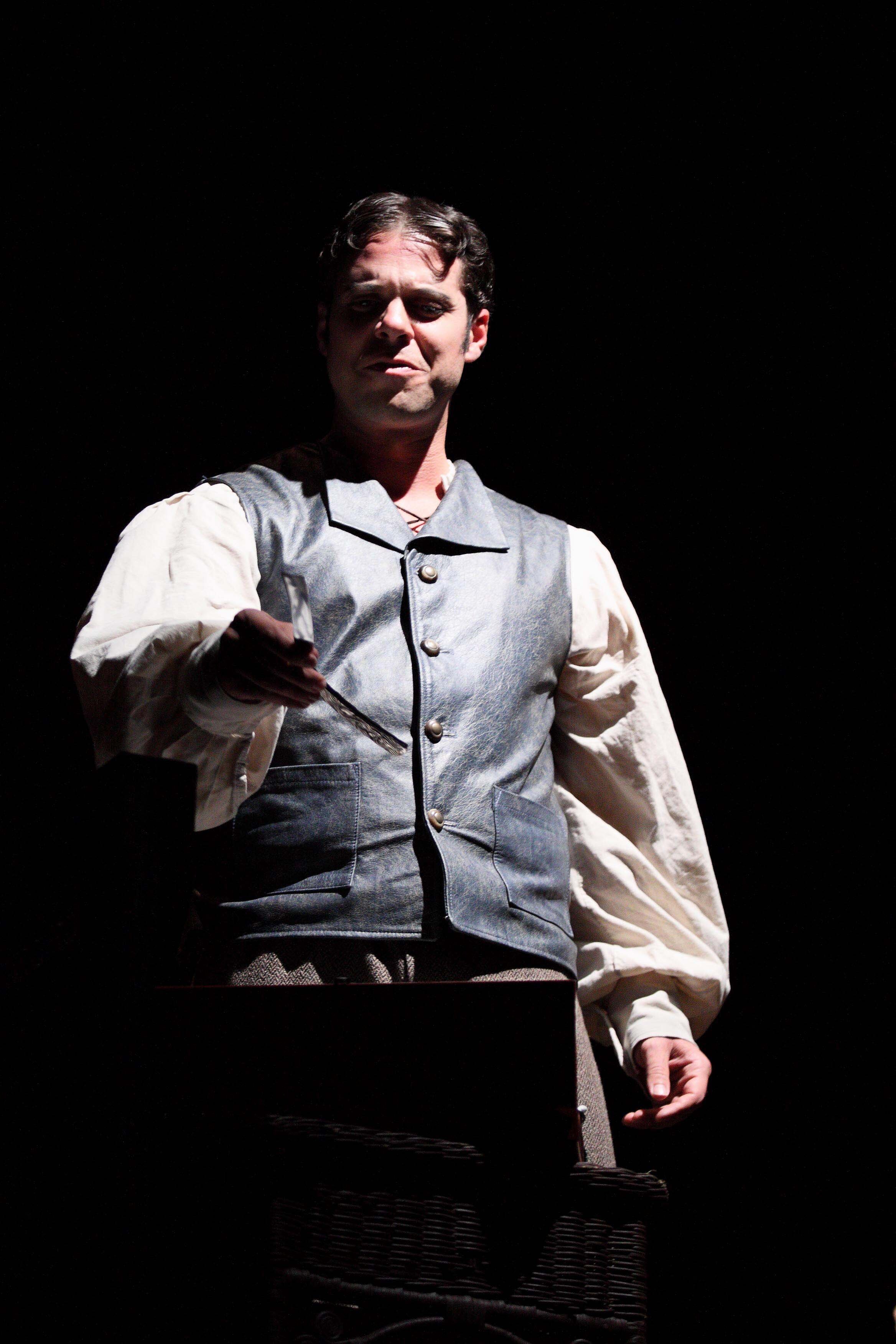 dry-cold-productions-sweeney-todd-064.jpg