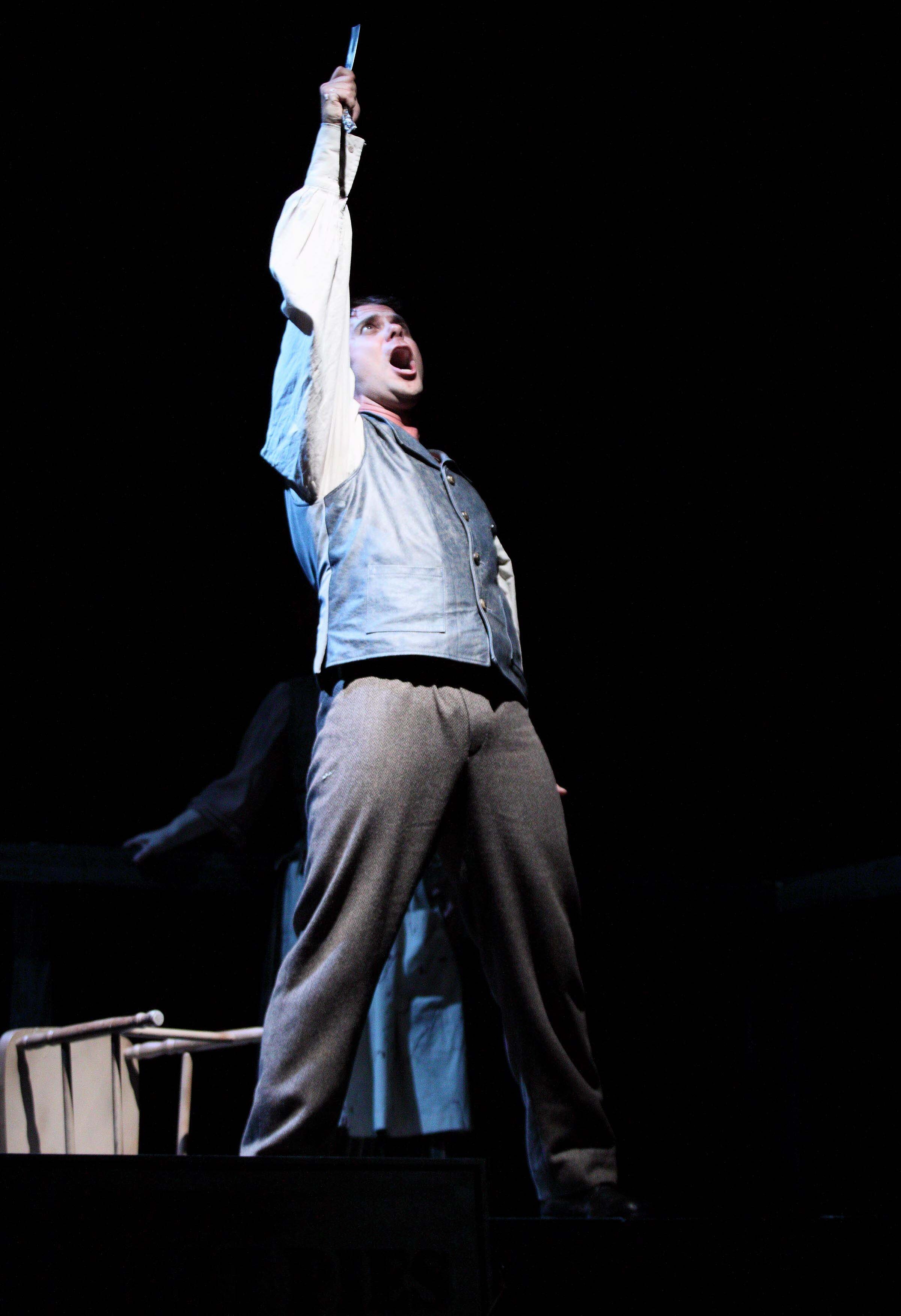 dry-cold-productions-sweeney-todd-052.jpg