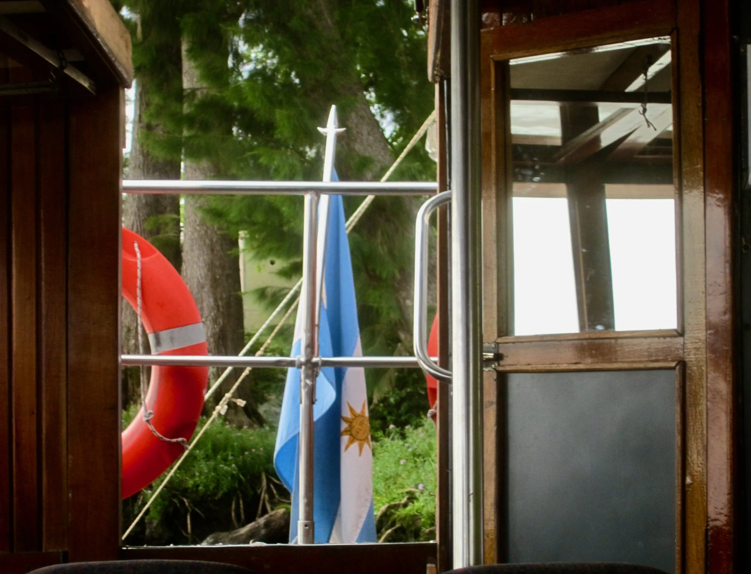 ferry boat in the tigre.jpeg