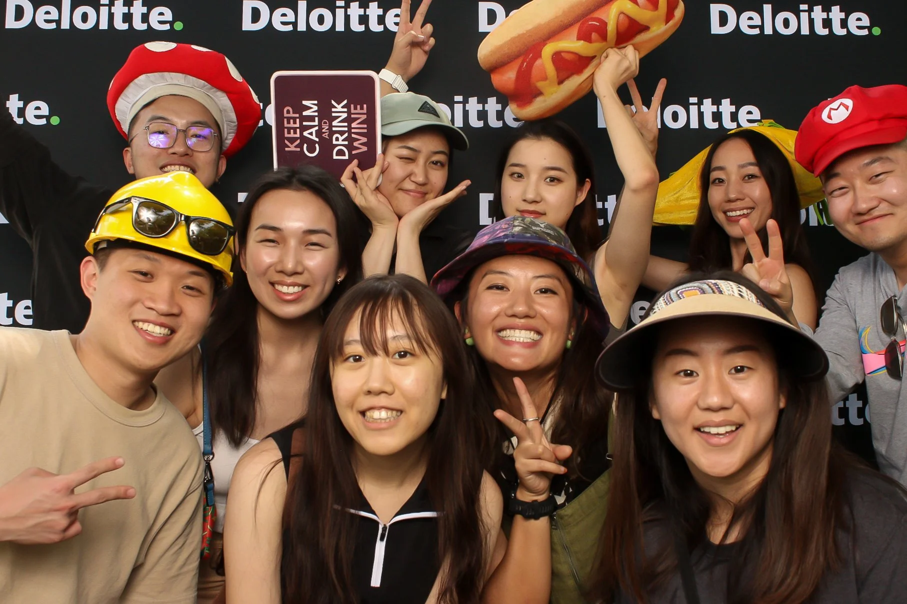 2023-08-21_OhSnapBoothCo_Deloitte-SummerOuting_0117.jpg