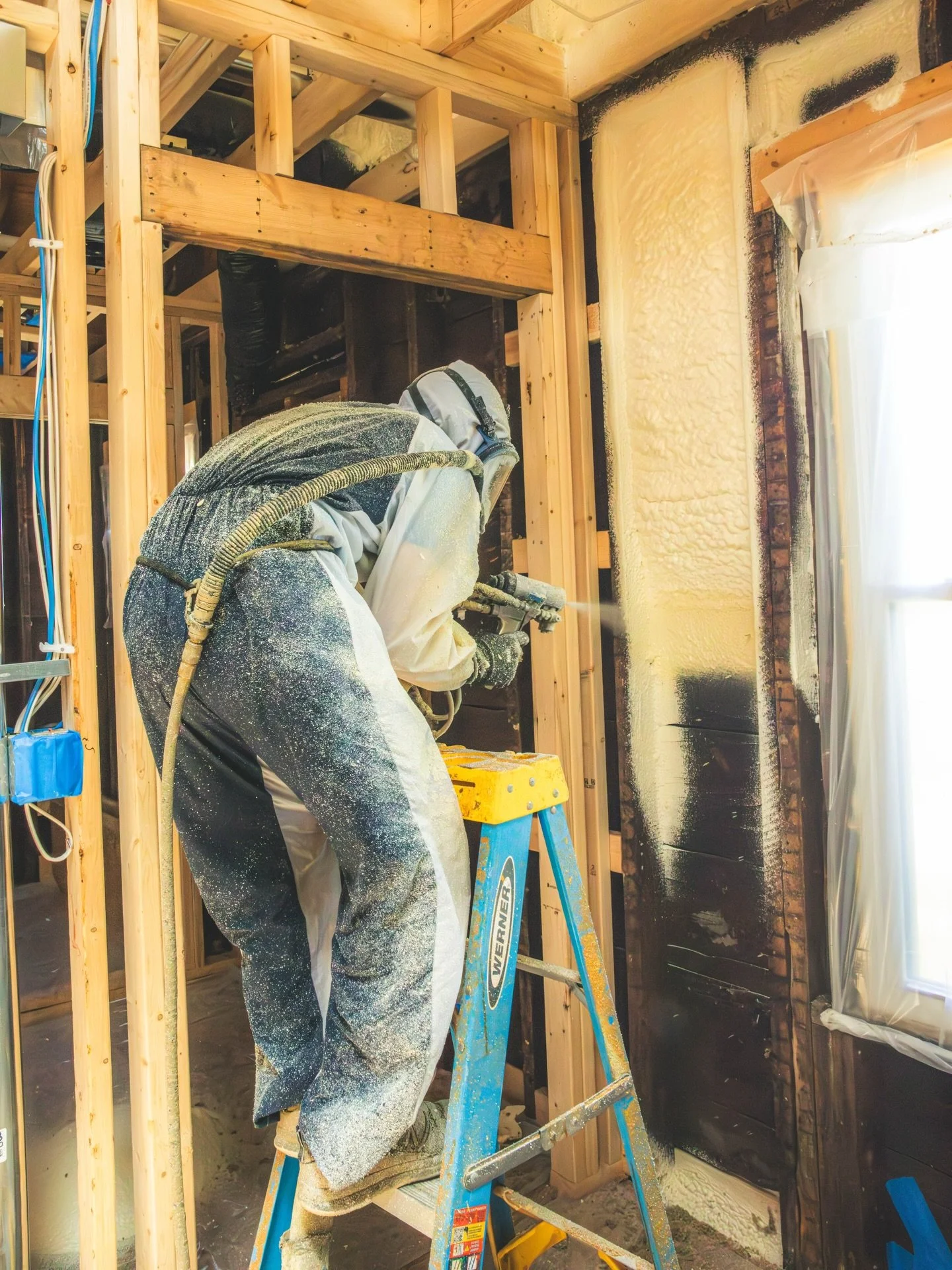 Getting prepped and ready for drywall here on 16th! 
.
.
. 
#sprayfoam #insulation #nwgc #foamall #rehab #singlefamily #detroit #nwgoldberg #nwgoldbergcares