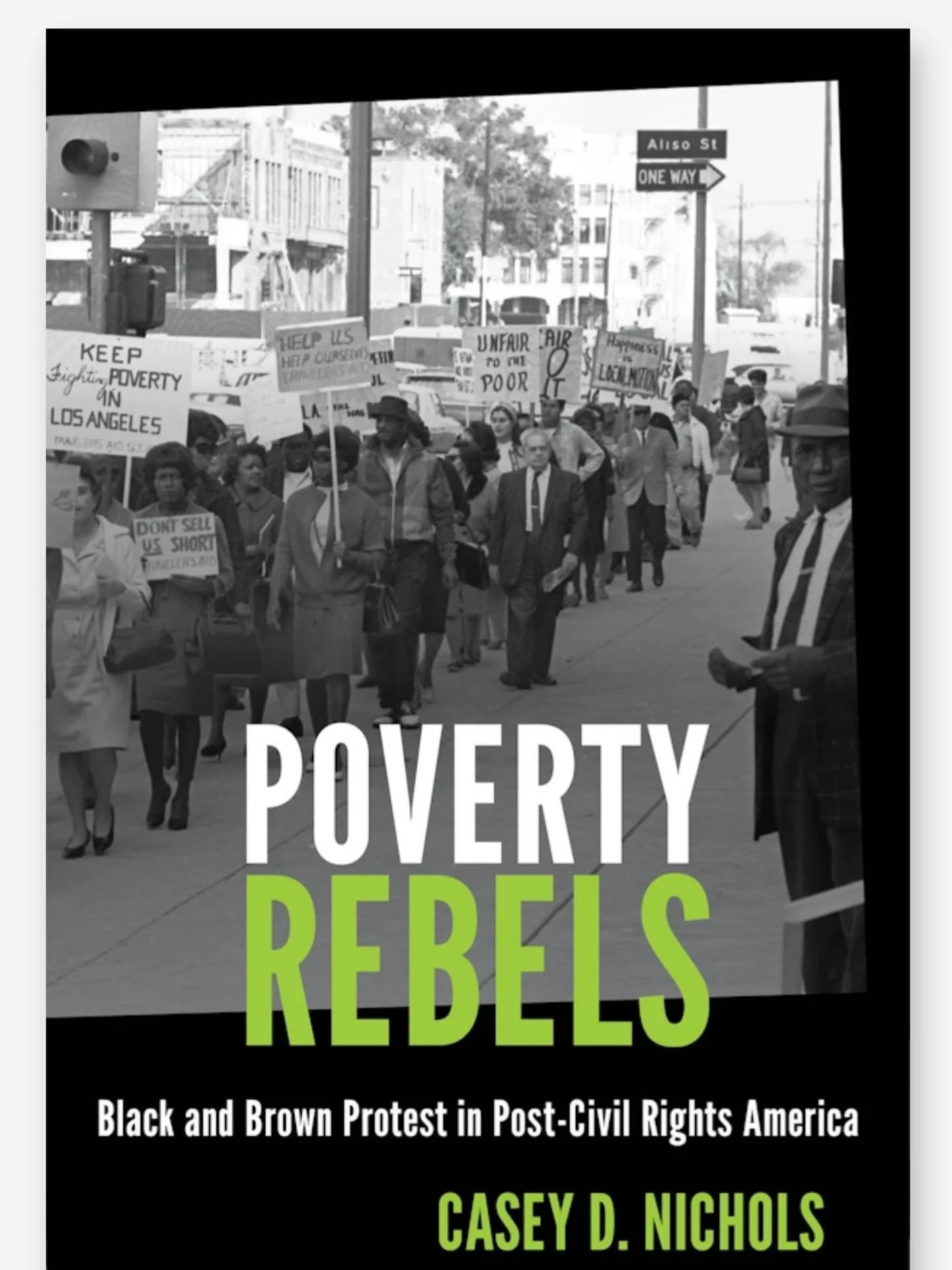@uncpress flash sale ends tonight! Don&rsquo;t walk, run to the UNC Press website to grab my book&mdash;or any other titles you&rsquo;ve had your eye on&mdash;for 50% off plus free shipping on orders over $75 with code 01NEWSITE50 at checkout!  https