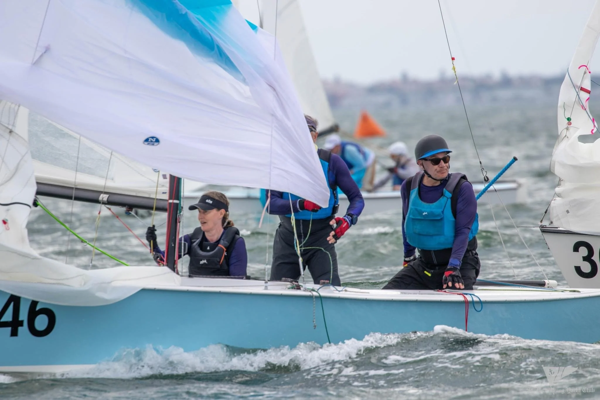 Team Lange, Must Be Present 