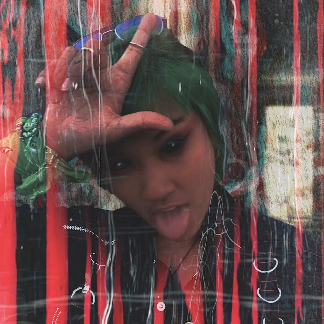 Lola Menthol comes roaring back with a fresh new single, "Never Settle"