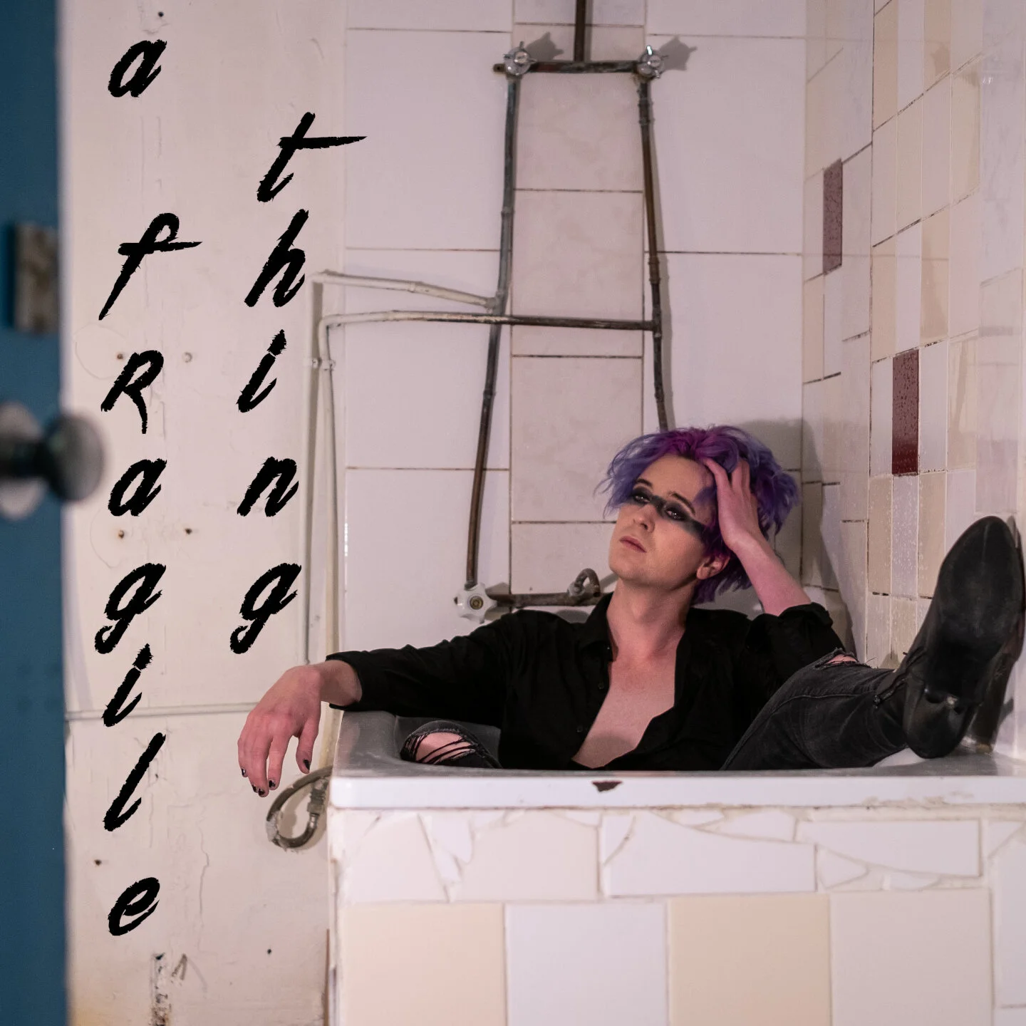 RavxN shares his awe-inspiring and emotional new single, "A Fragile Thing"