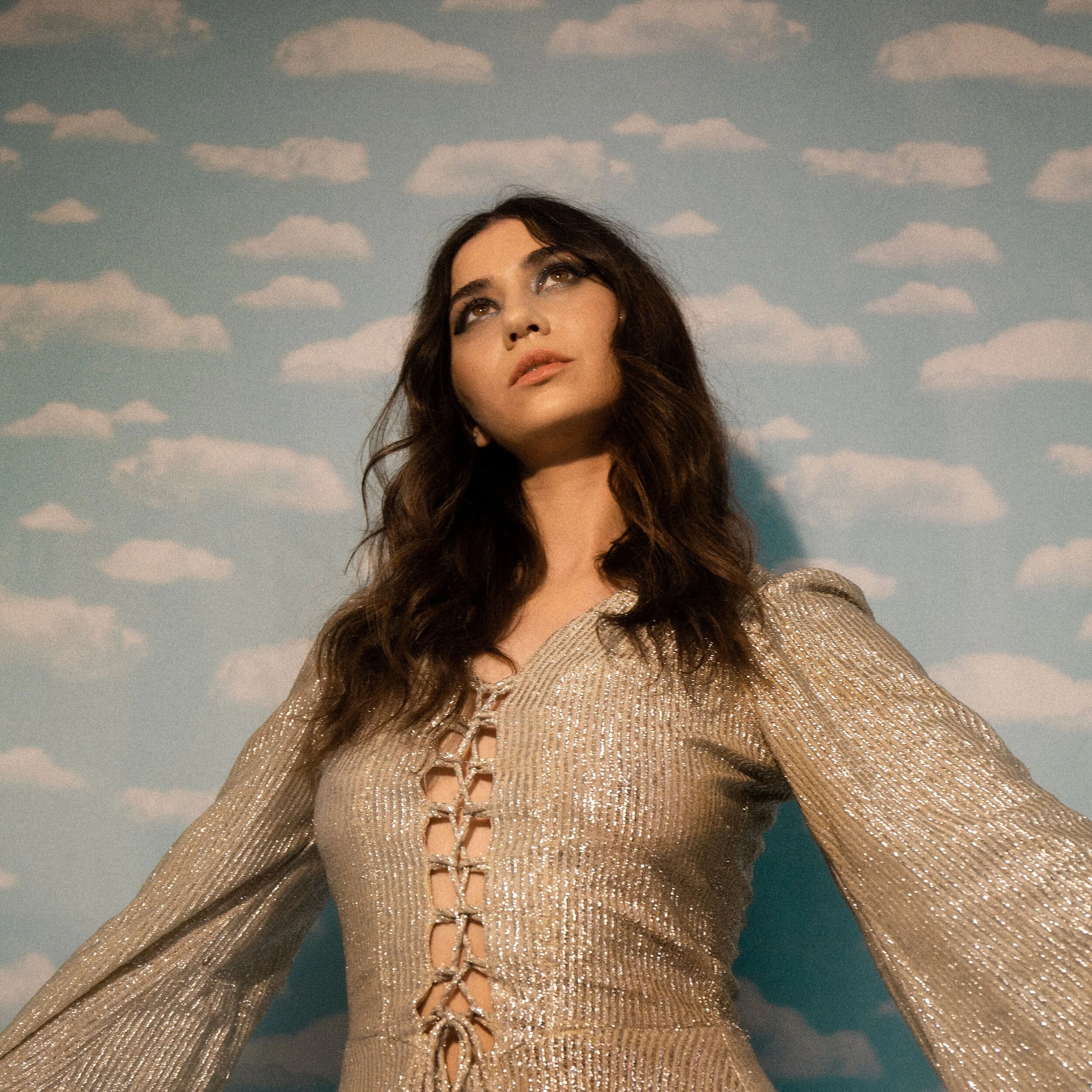 Pearl Charles talks "Magic Mirror" and details its record process