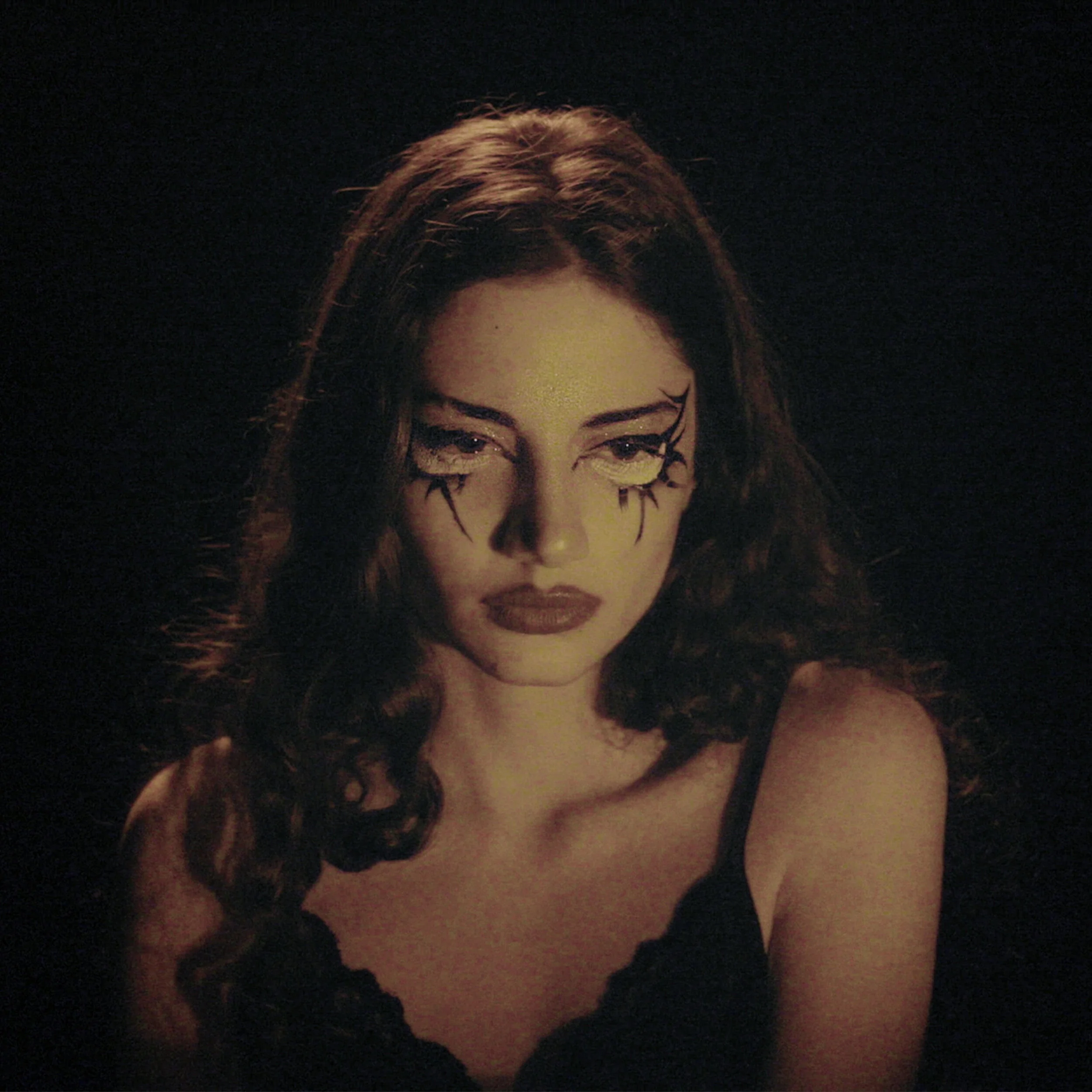 Nora Lilith shares intimate and lush new single, "Misfed"