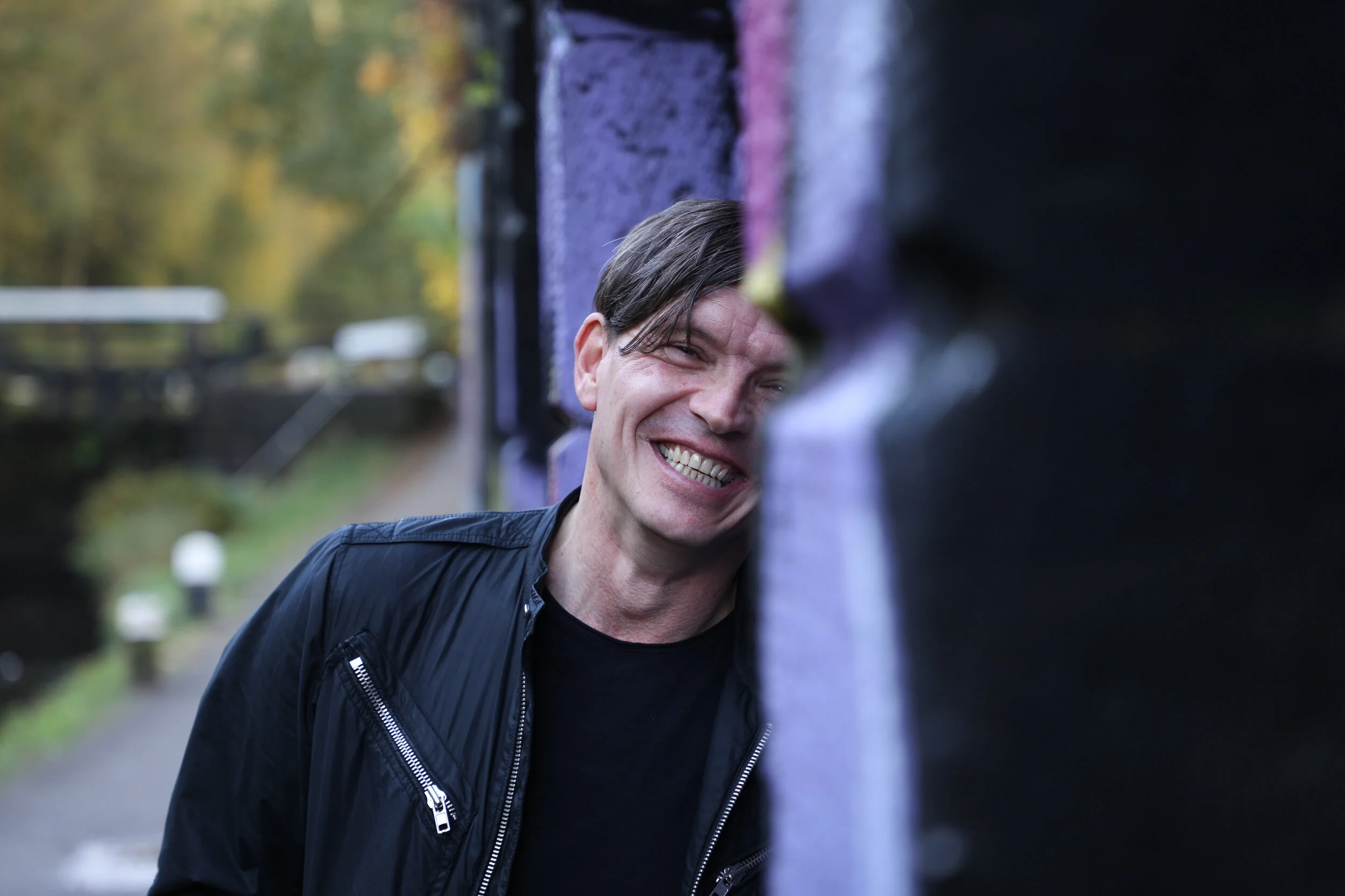 Gideon Foster shares commanding vocals on single, "Money Don't Lie"