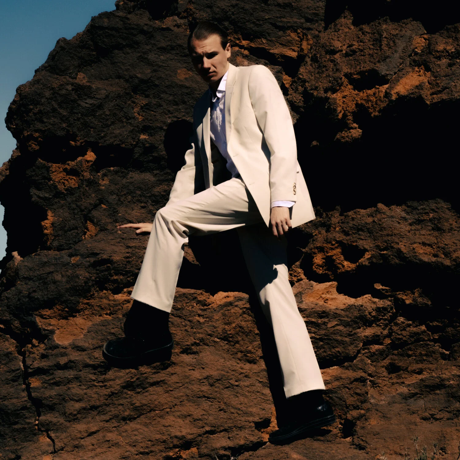 Luis Ake shares his 2nd genre bending LP, "Liebe"