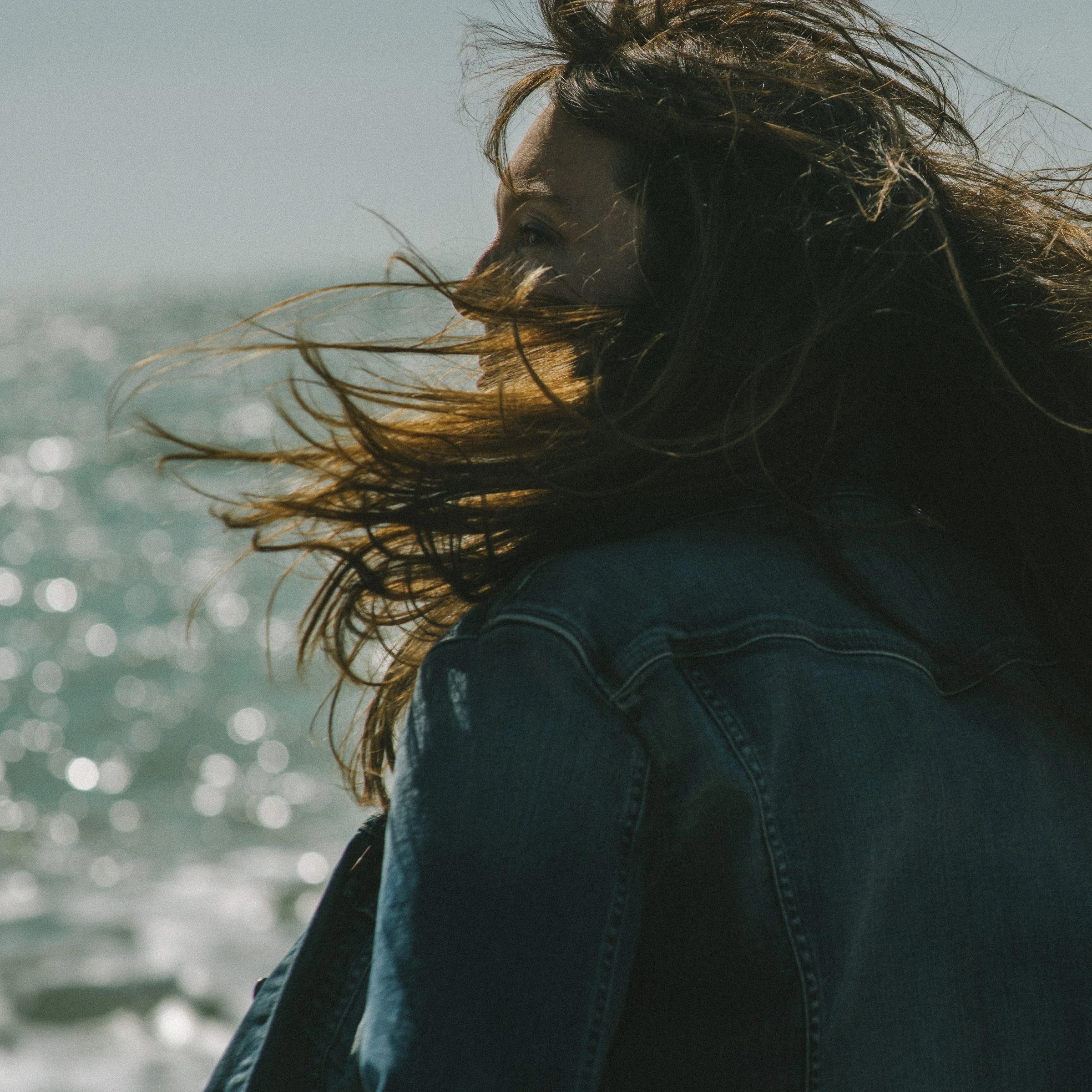 Kate Ellis crafts stunning single "Scars" off upcoming 2nd LP