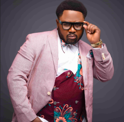 Clarion Clarkewoode excels on uplifting single, "Fear Can't Hold Me Down"