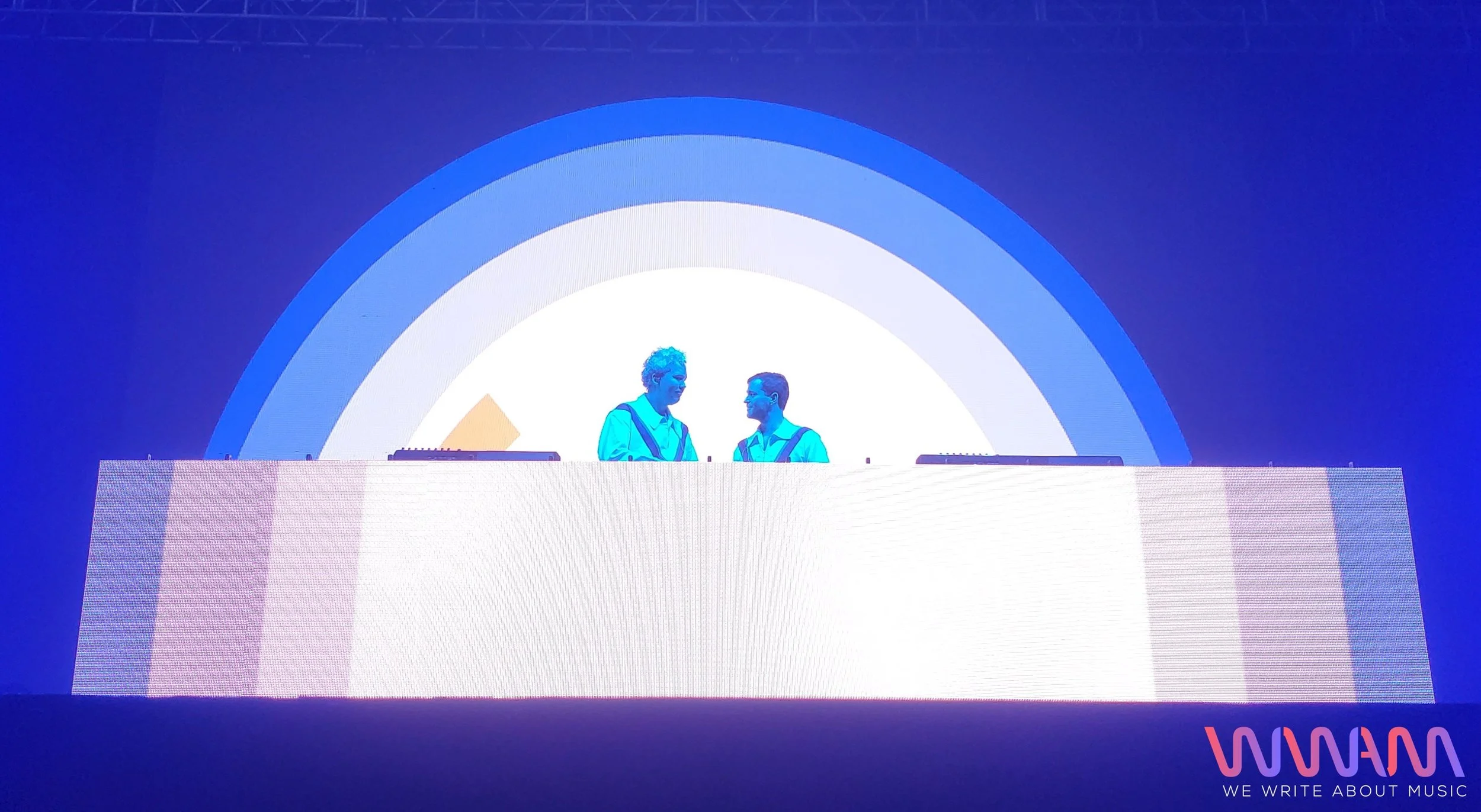 Polo &amp; Pan Put On a Stellar Display at LA's Shrine Auditorium