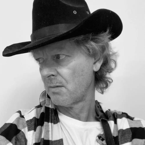 Lyle Oliver returns to talk latest single, "Dandelions and Roses" - Interview